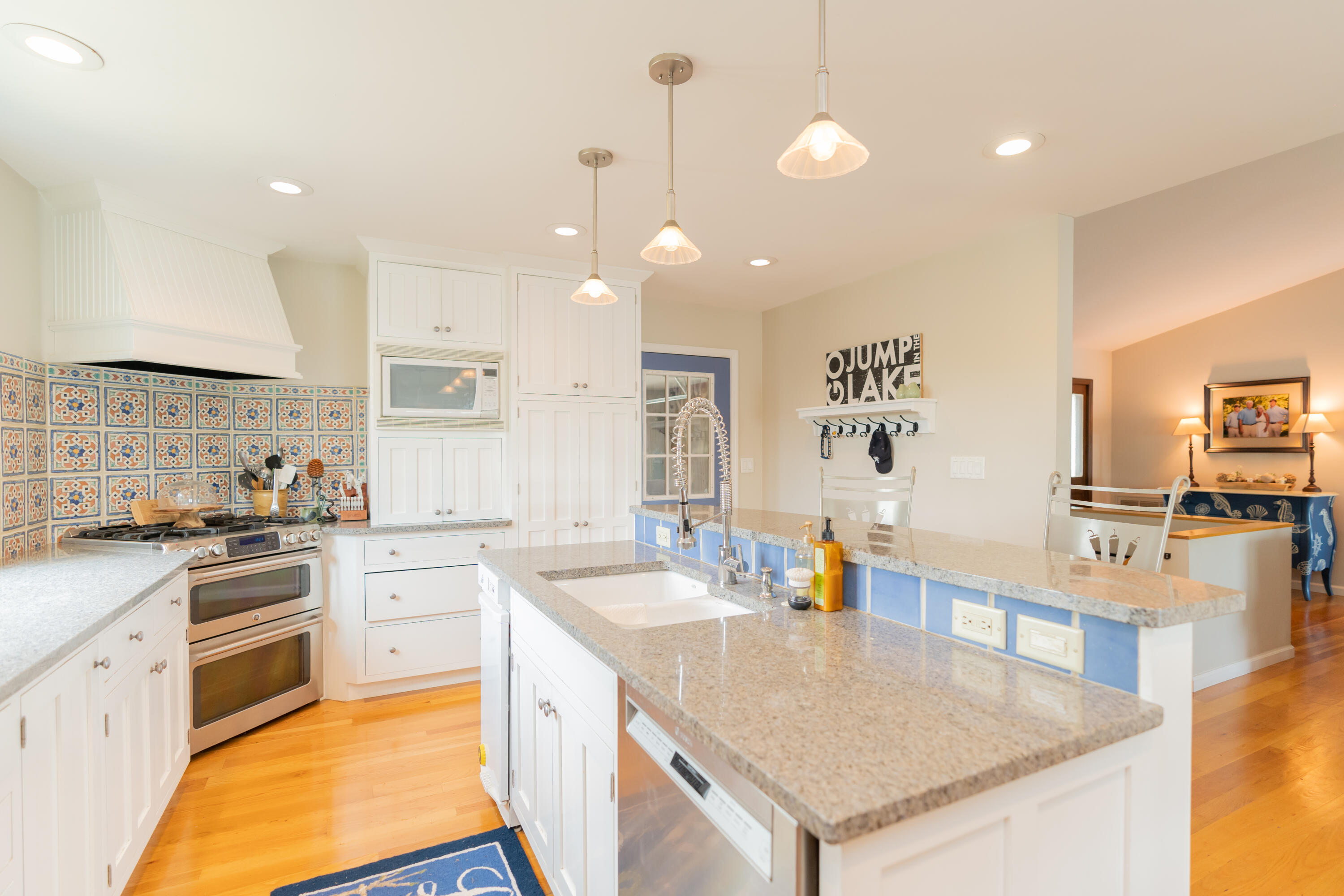 11708 Rivergate Bay Lane