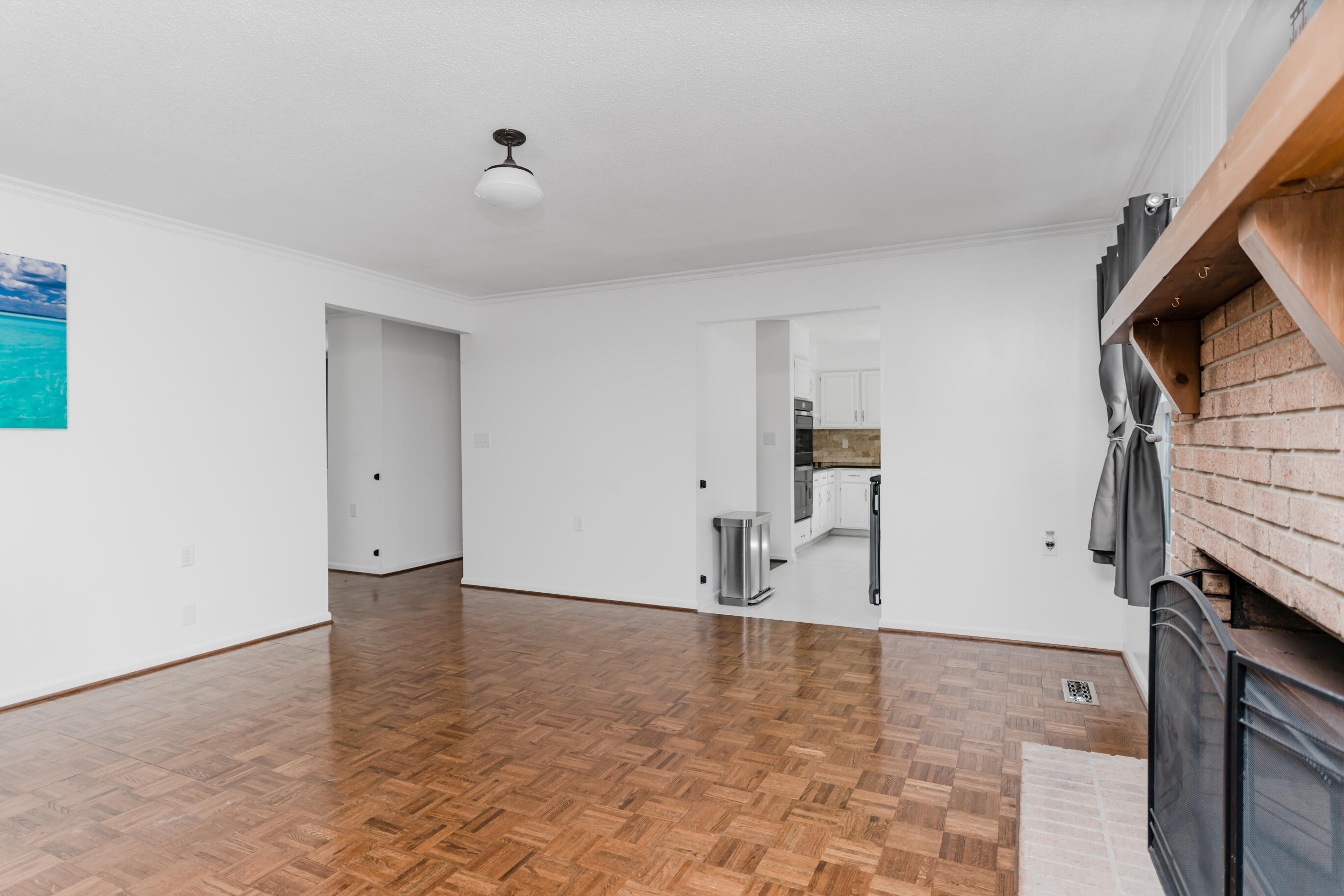 5503 Barrington Country Circle
