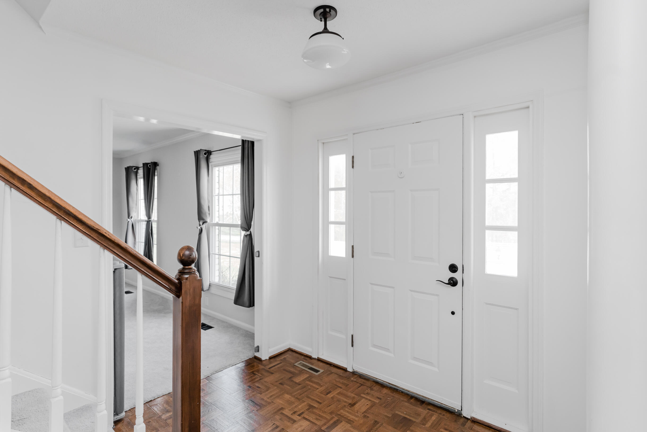 5503 Barrington Country Circle