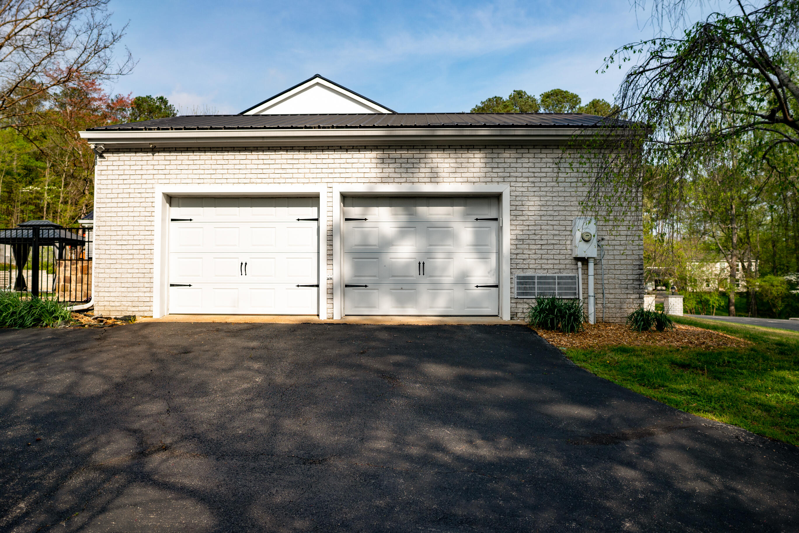 5503 Barrington Country Circle