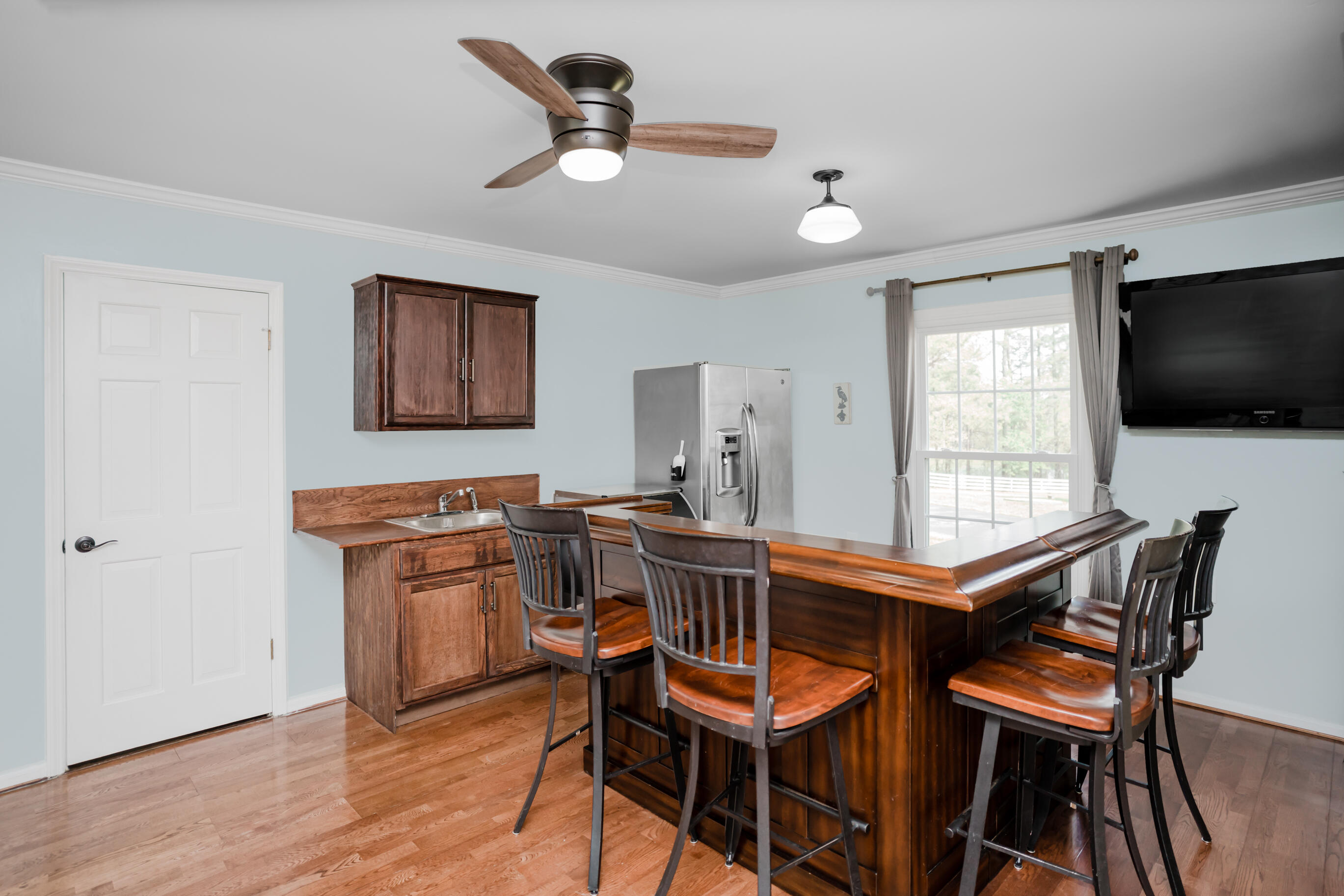 5503 Barrington Country Circle