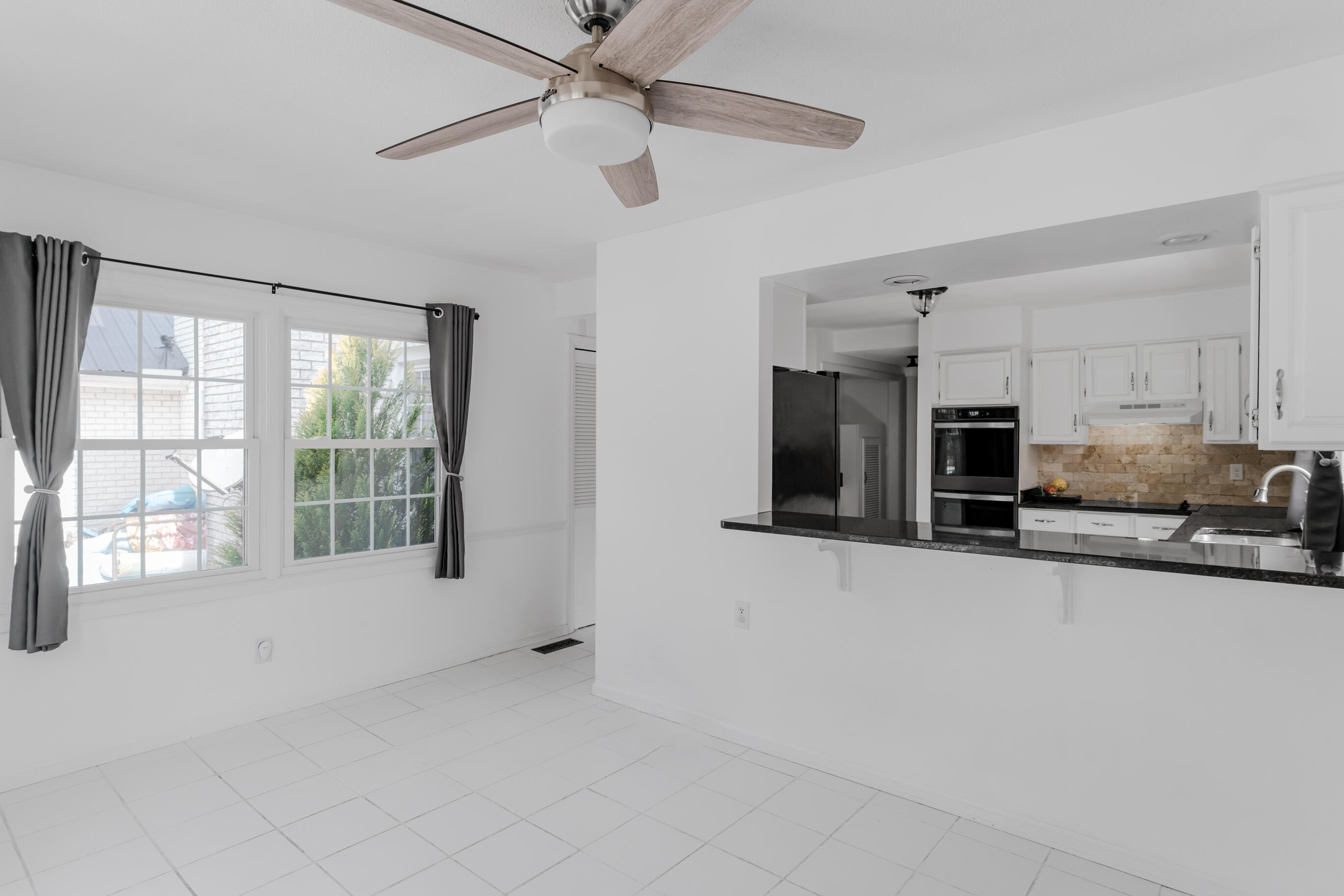 5503 Barrington Country Circle