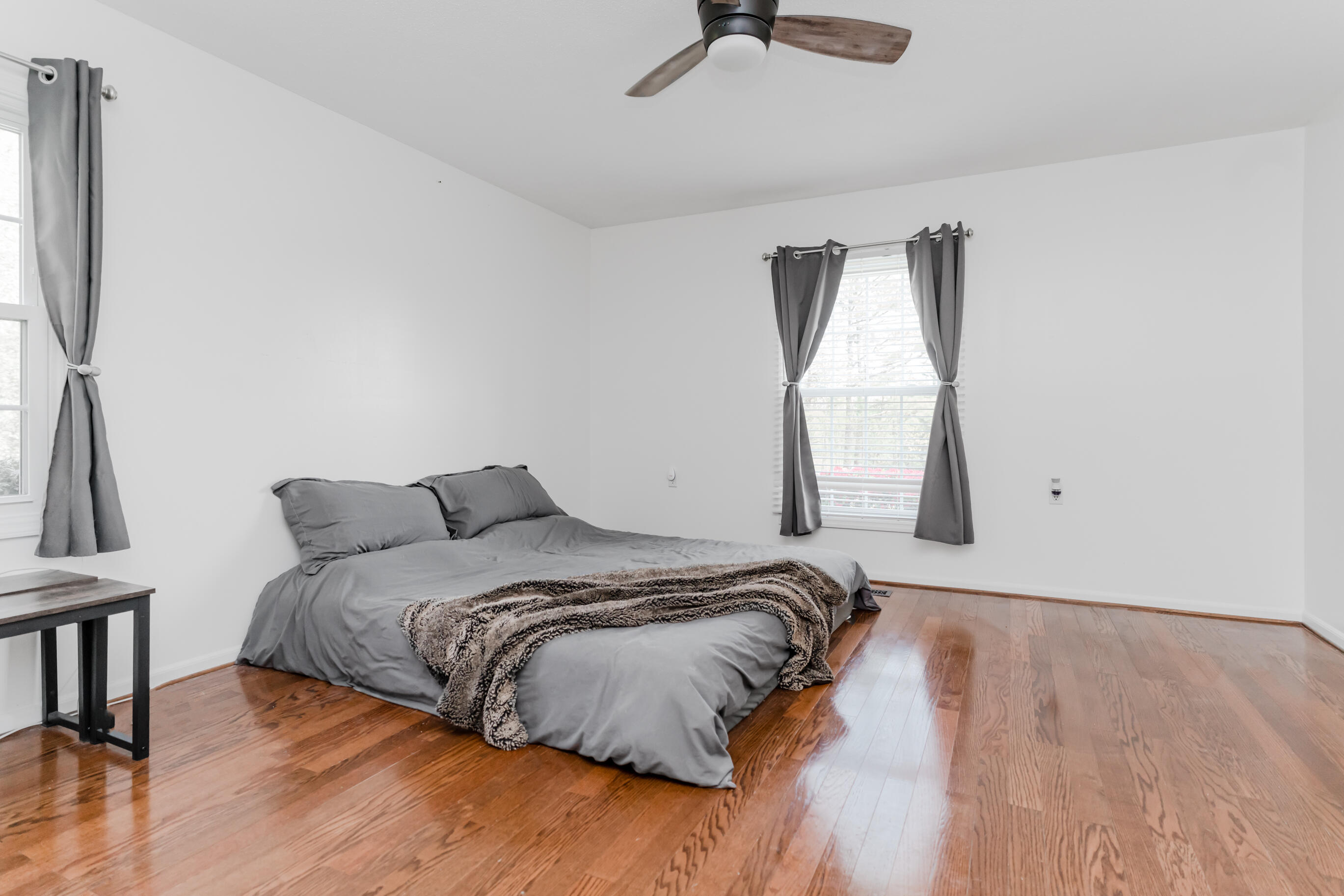5503 Barrington Country Circle