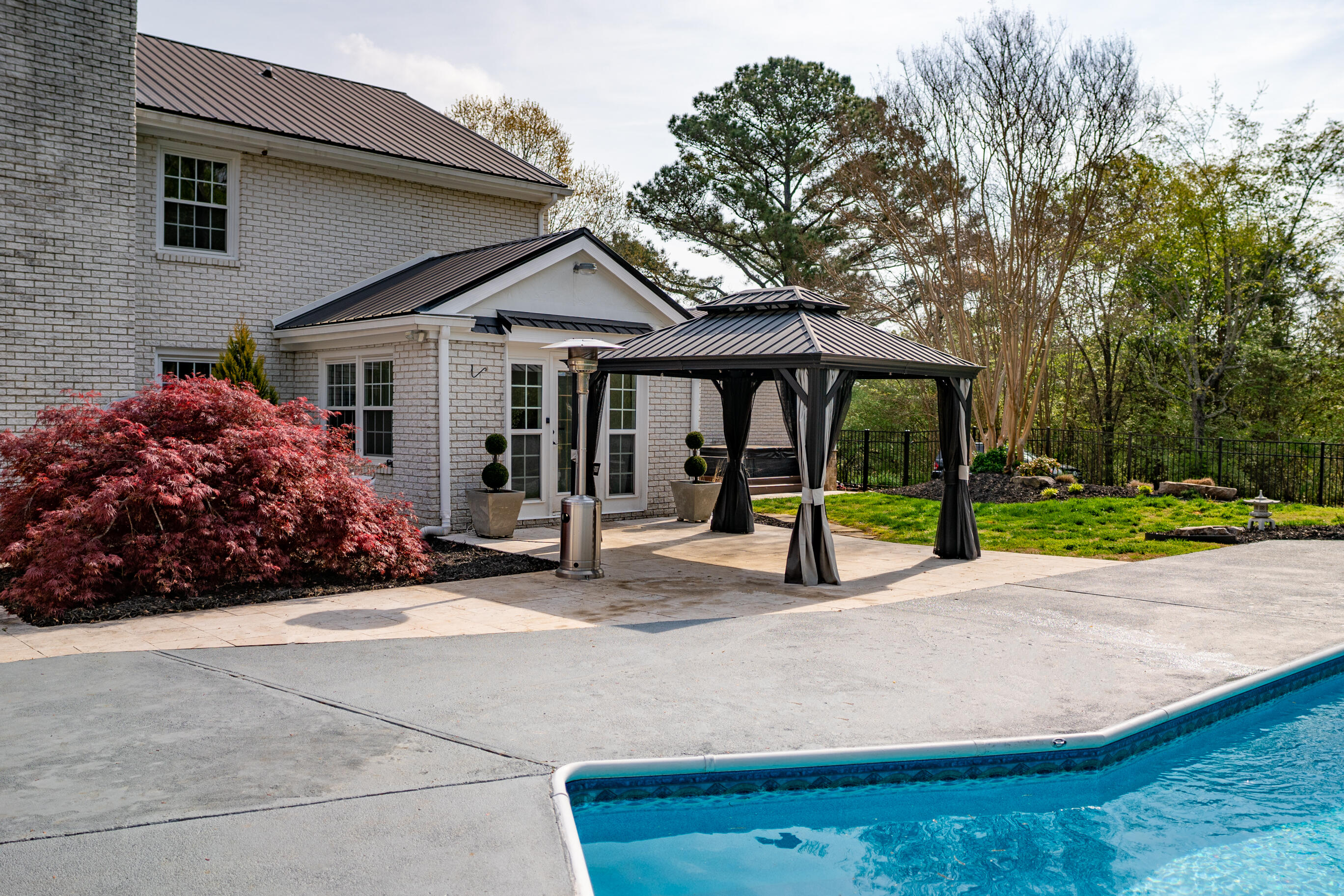 5503 Barrington Country Circle
