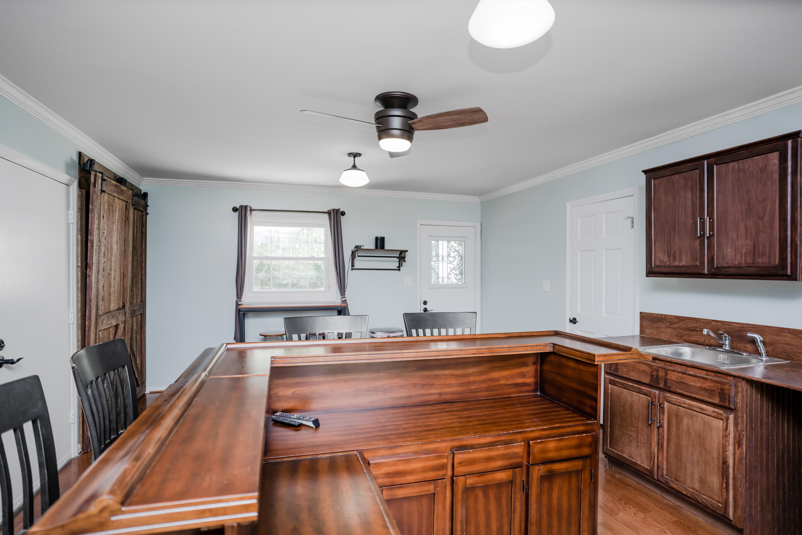 5503 Barrington Country Circle