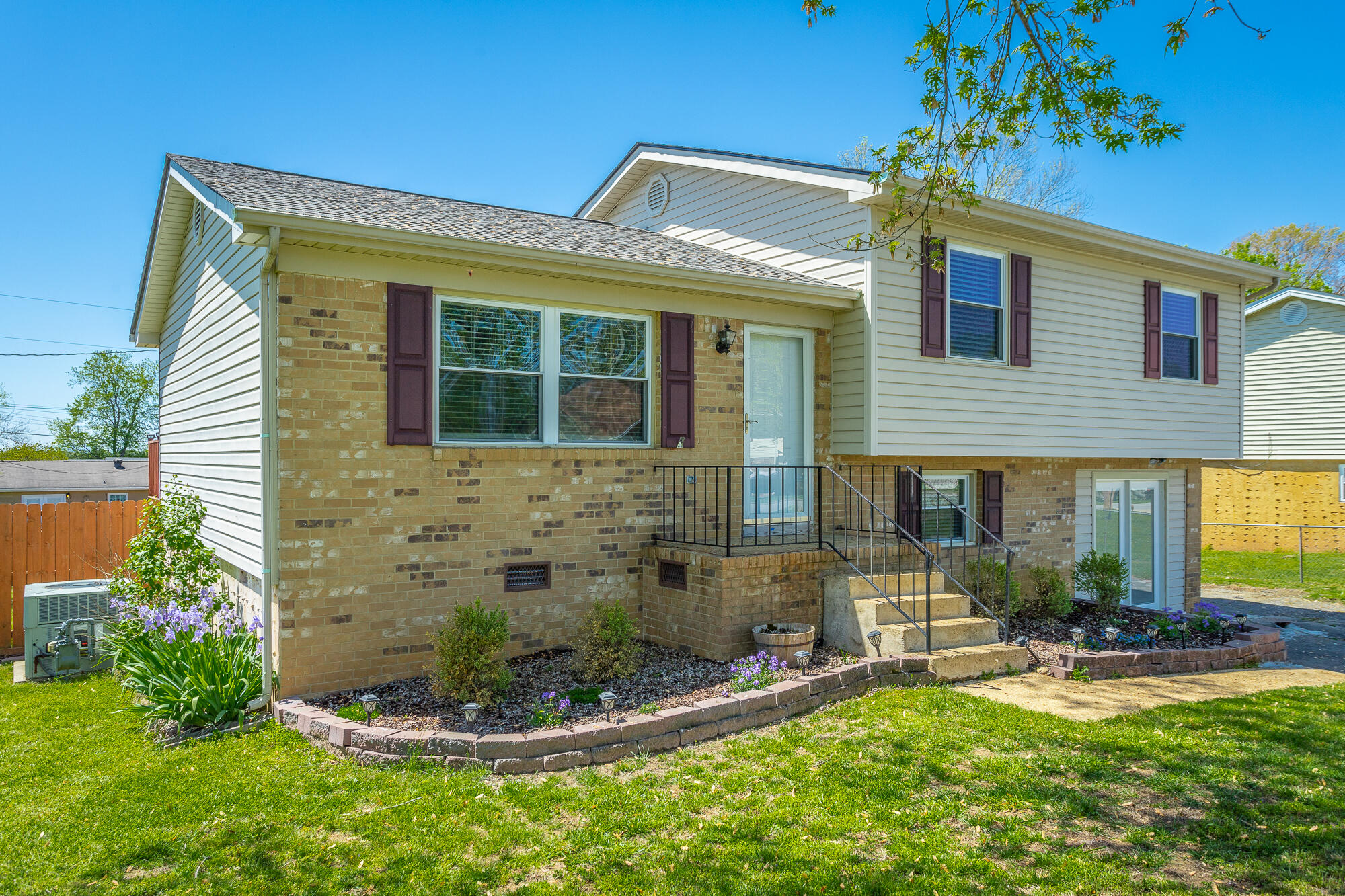 1834 N Prairie Circle