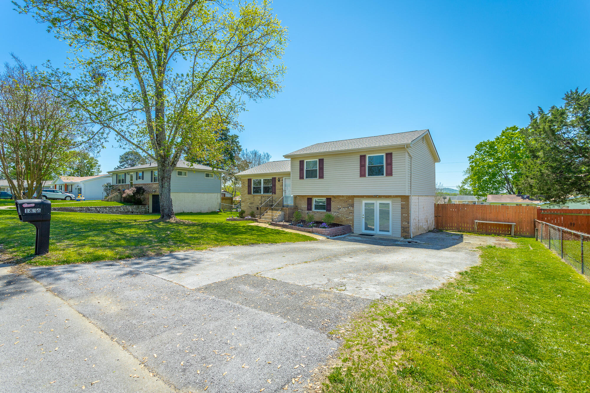 1834 N Prairie Circle