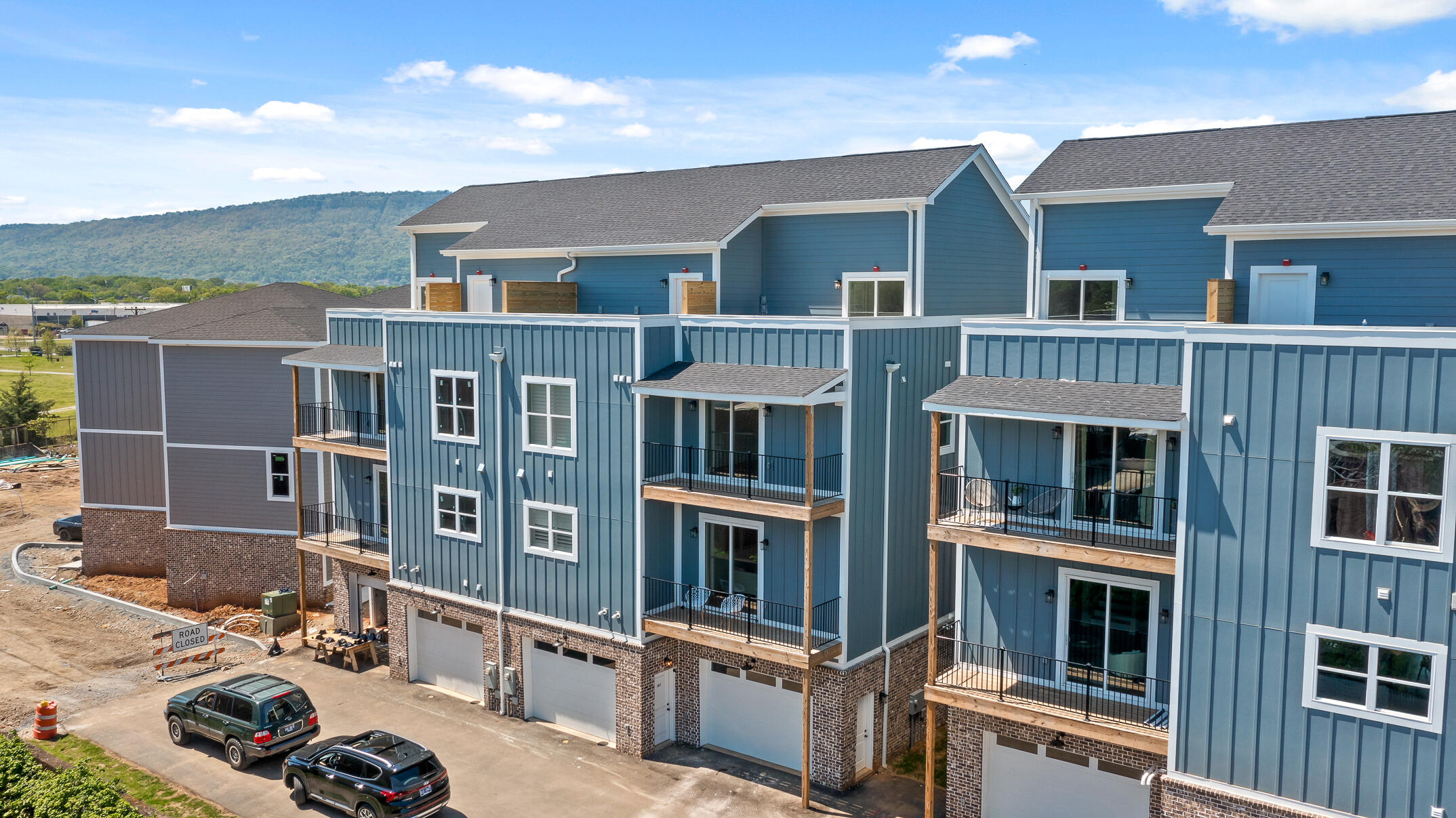 1031 Montague Place