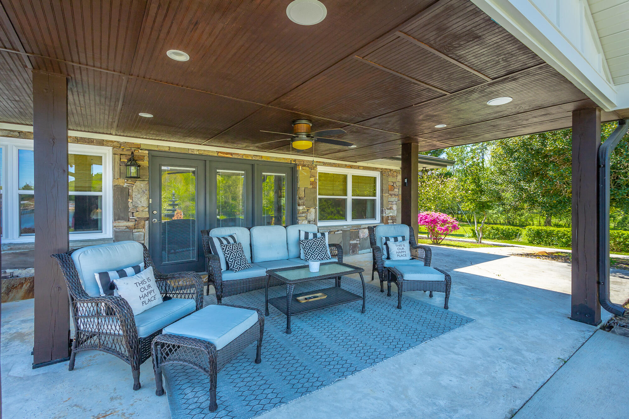 2615 Thicket Road