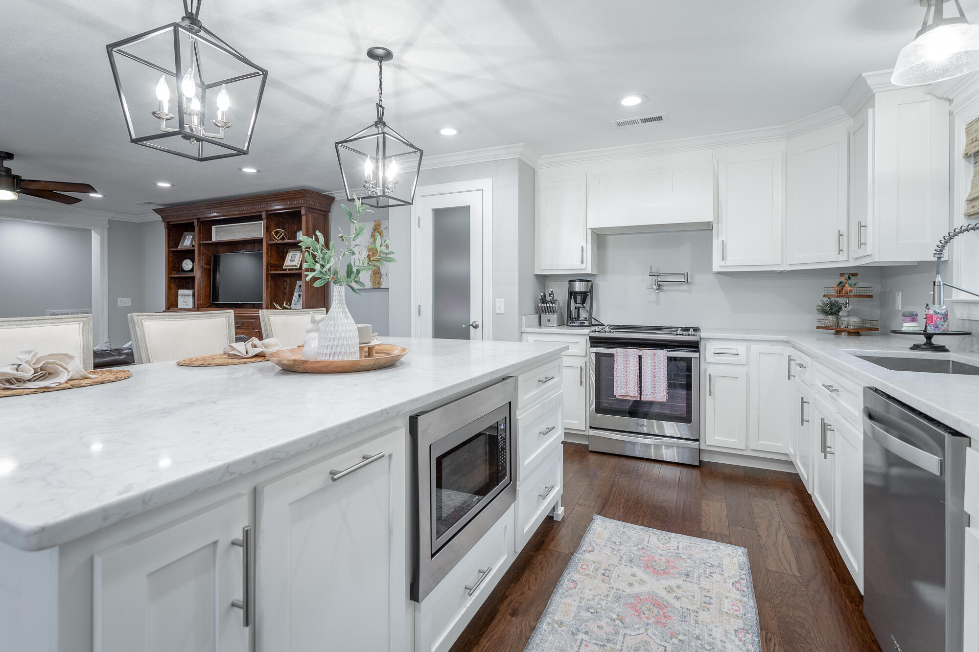 2615 Thicket Road