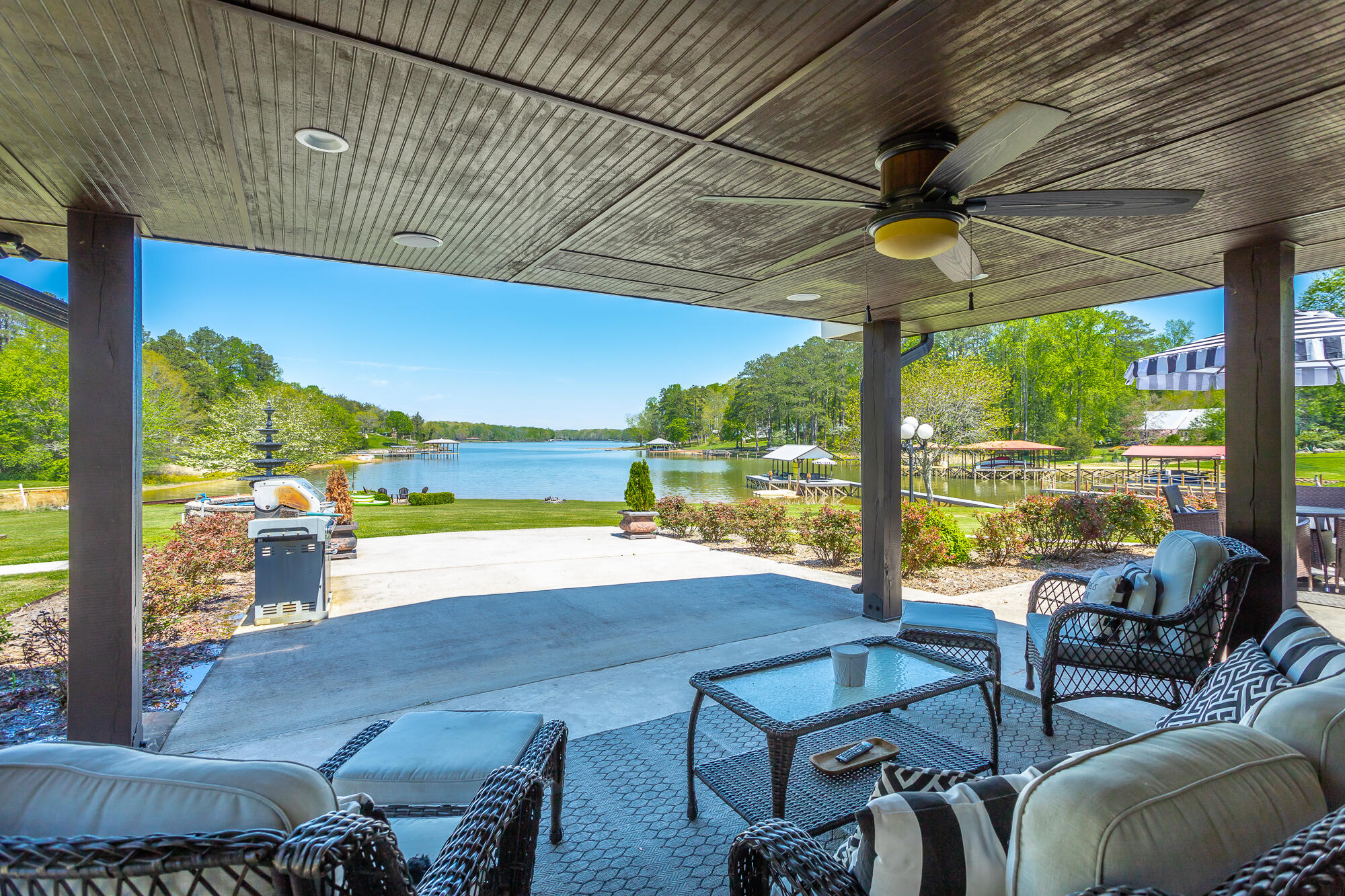 2615 Thicket Road
