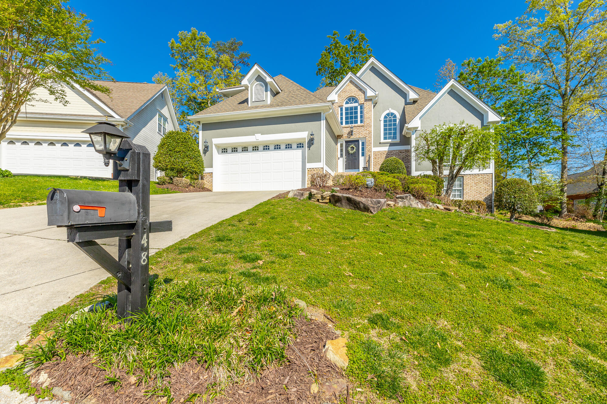 48 Hummingbird Hill