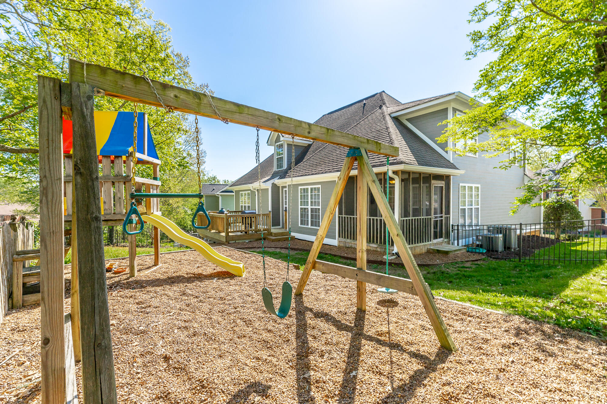 48 Hummingbird Hill