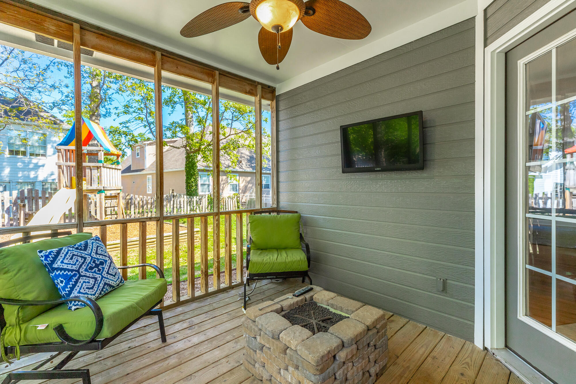 48 Hummingbird Hill