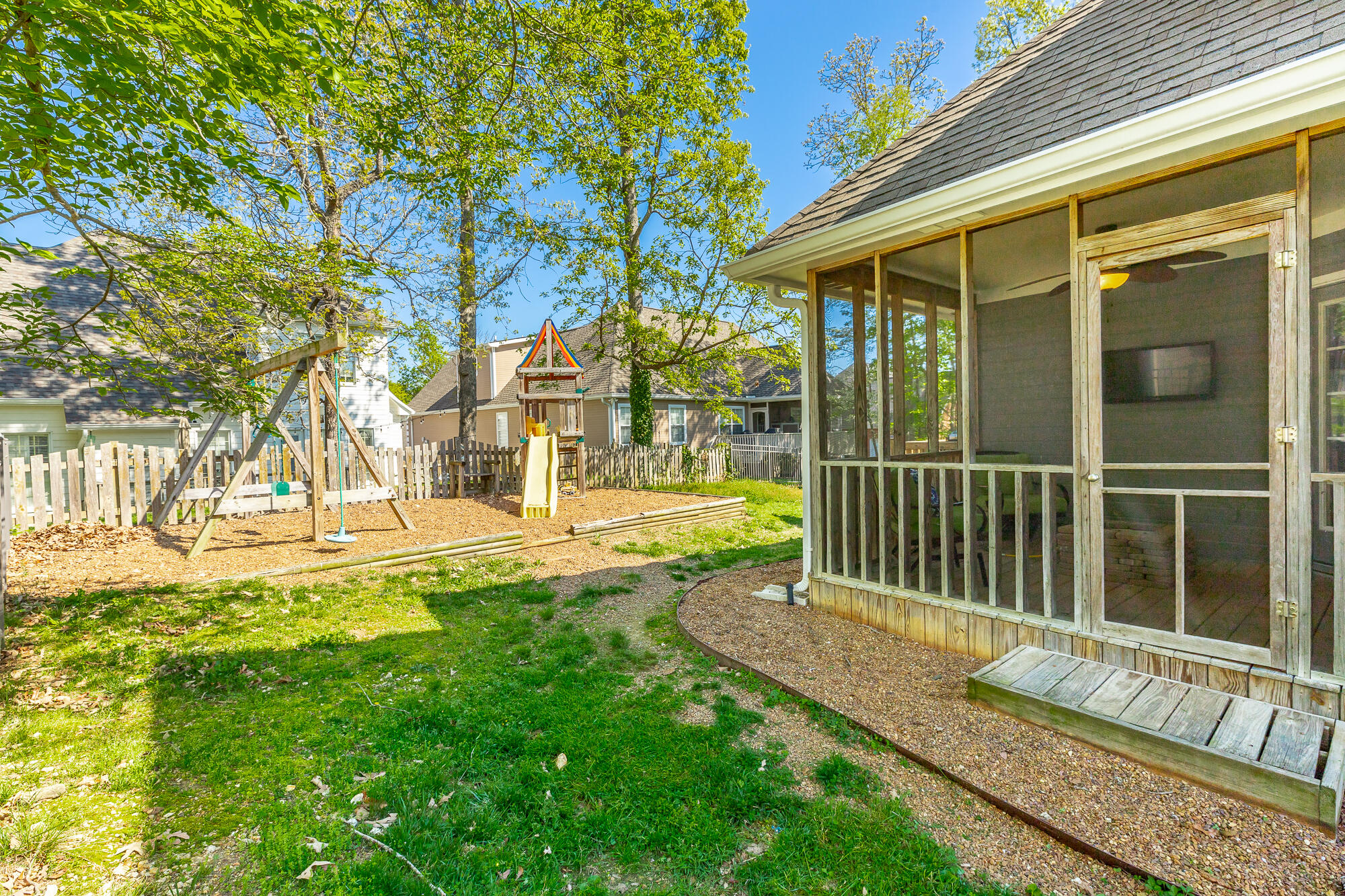 48 Hummingbird Hill