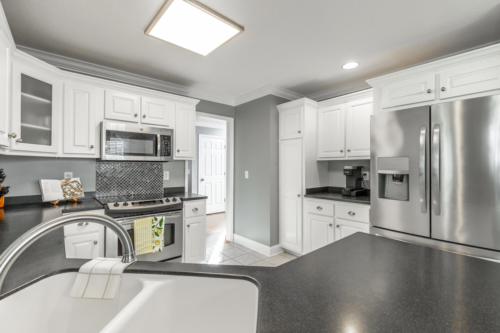 48 Hummingbird Hill