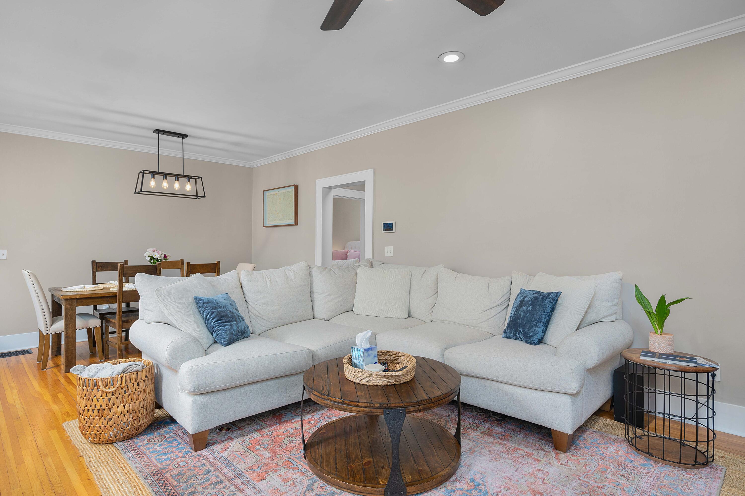 720 Mount Vernon Avenue