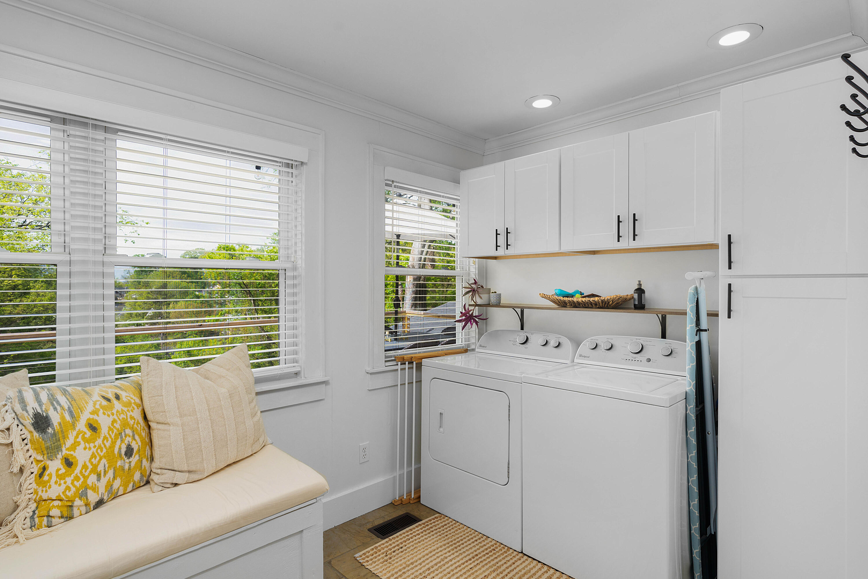 720 Mount Vernon Avenue