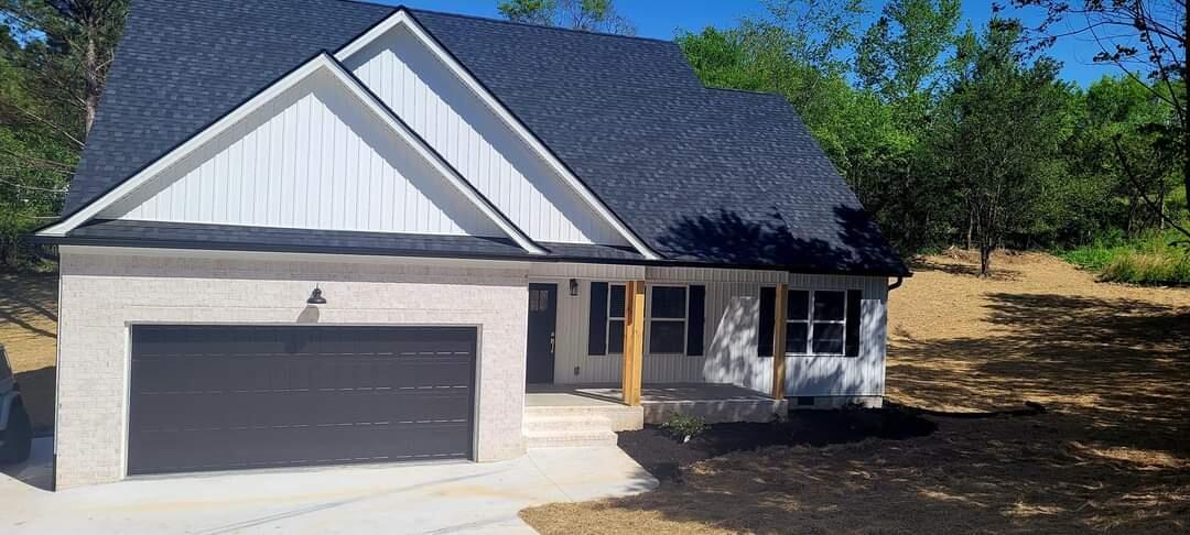 75 Falcons View Drive, 2