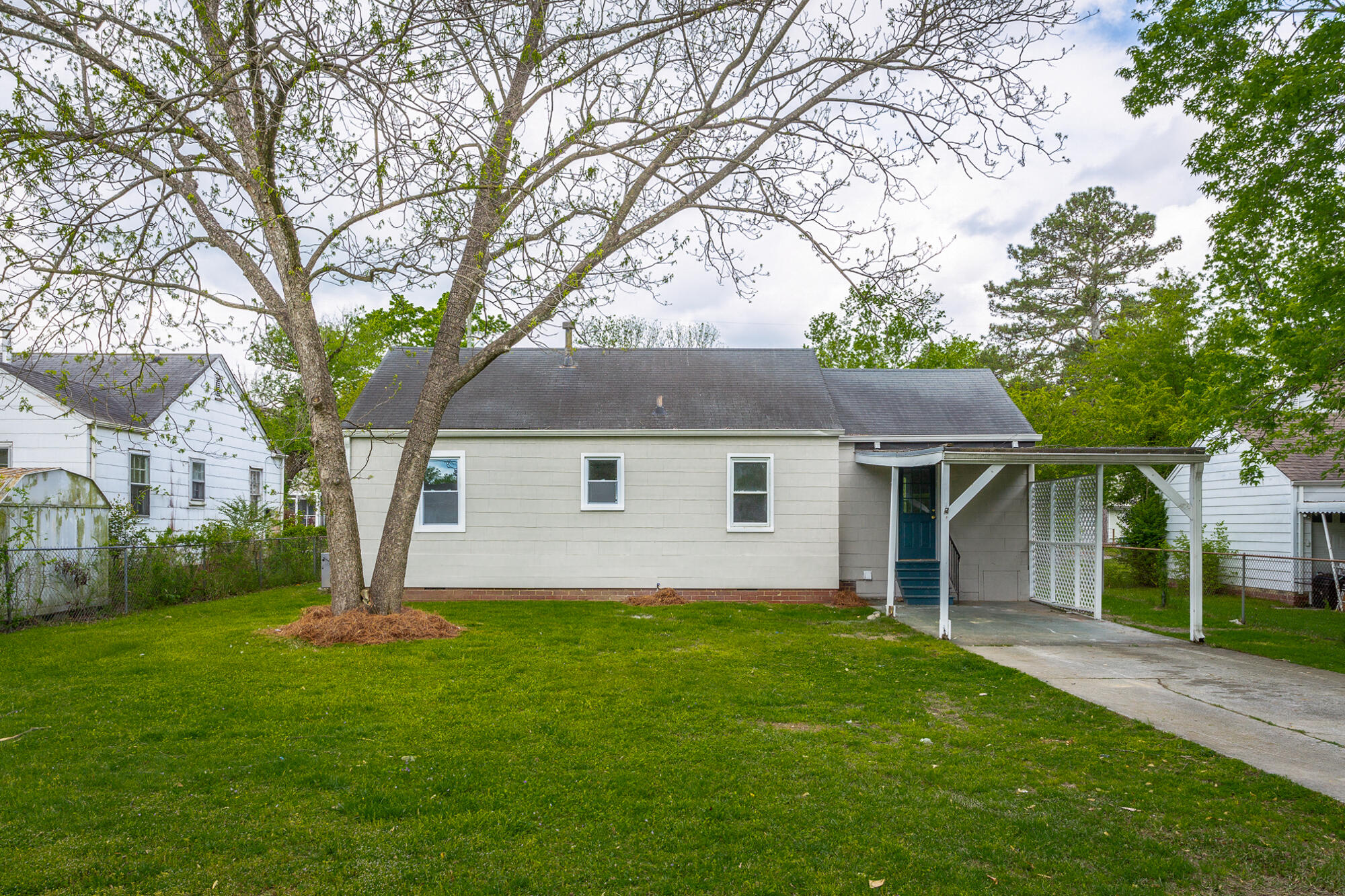 204 Laws Avenue