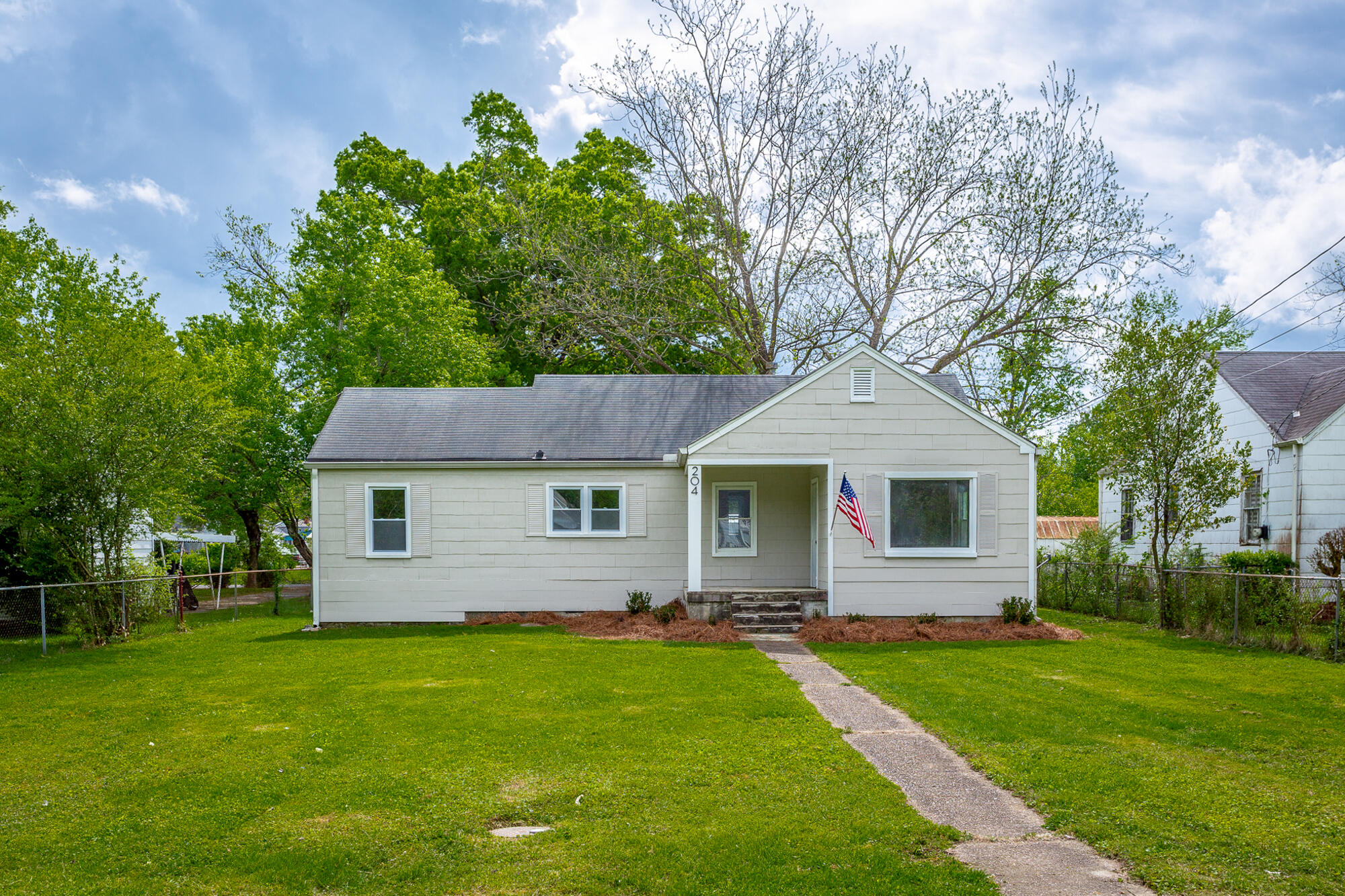 204 Laws Avenue