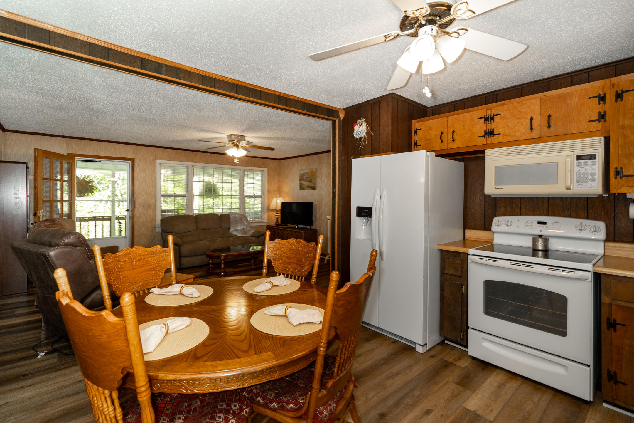 3113 NW Tea Roll Drive