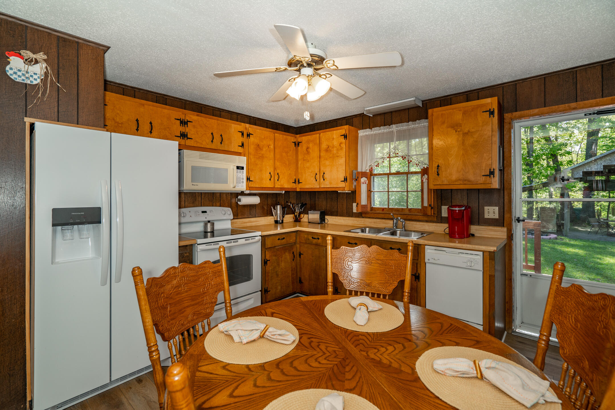3113 NW Tea Roll Drive