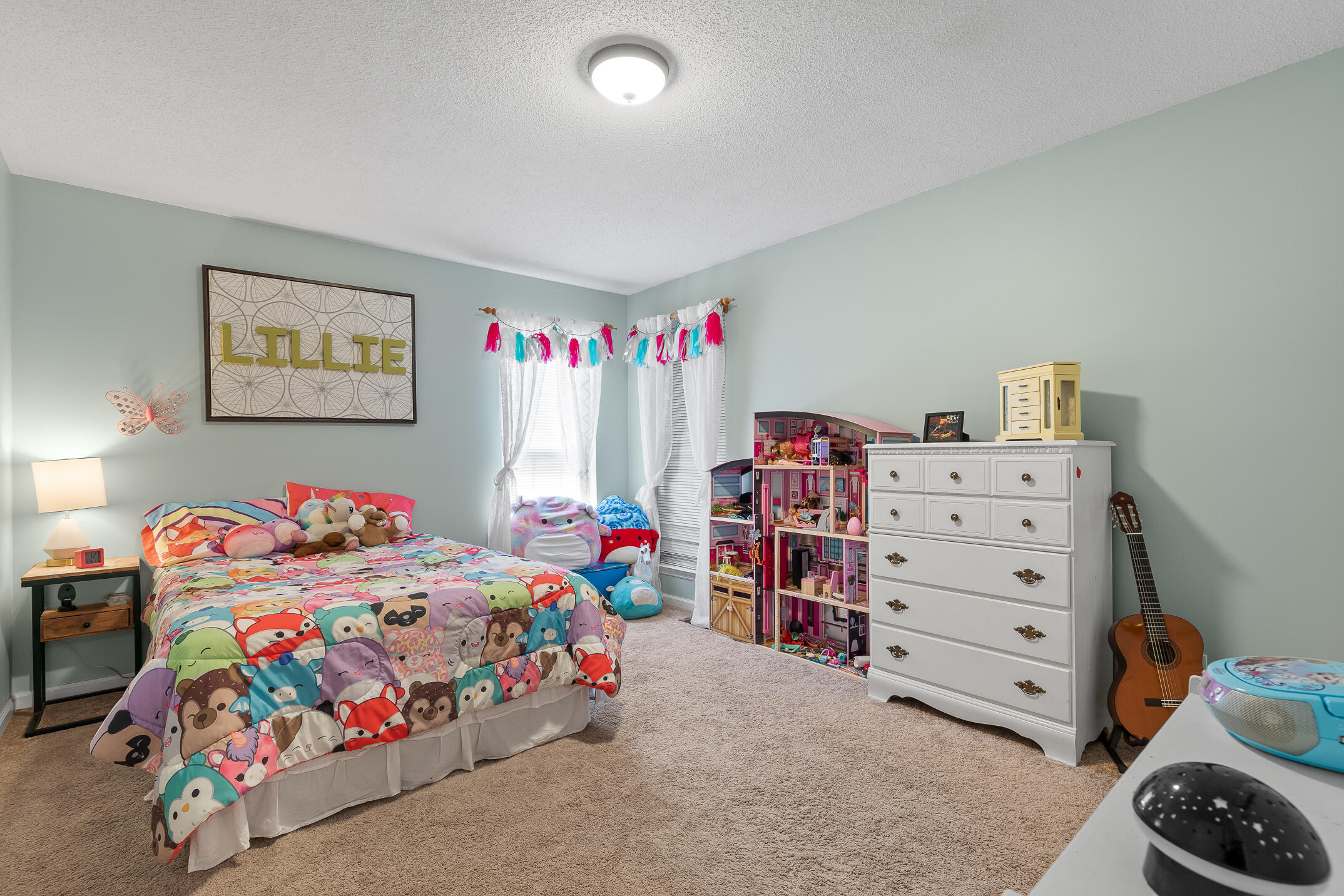 132 NE Covington Drive