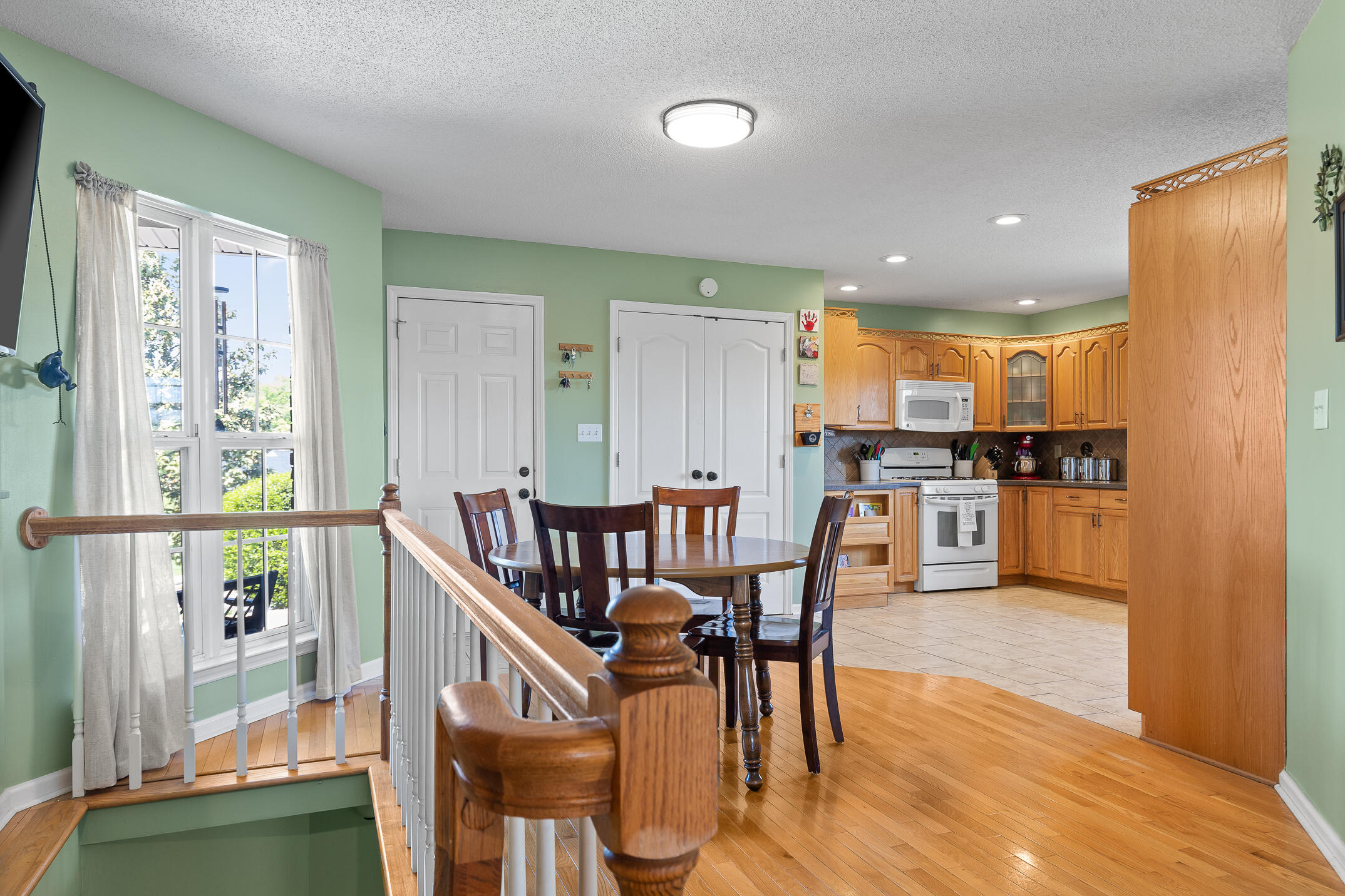 132 NE Covington Drive