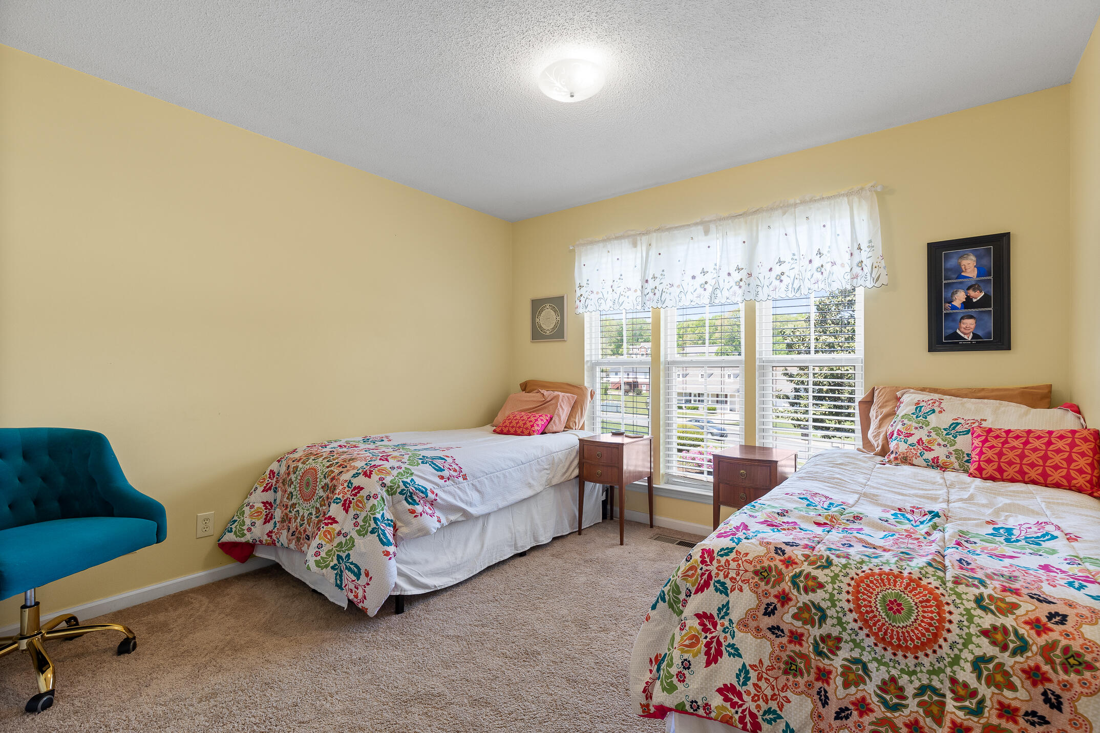 132 NE Covington Drive