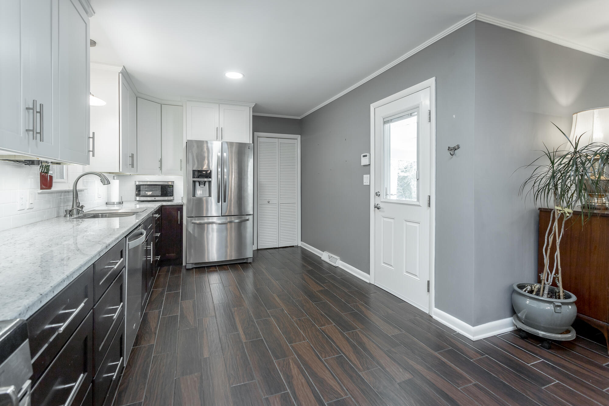 1109 Altamont Road