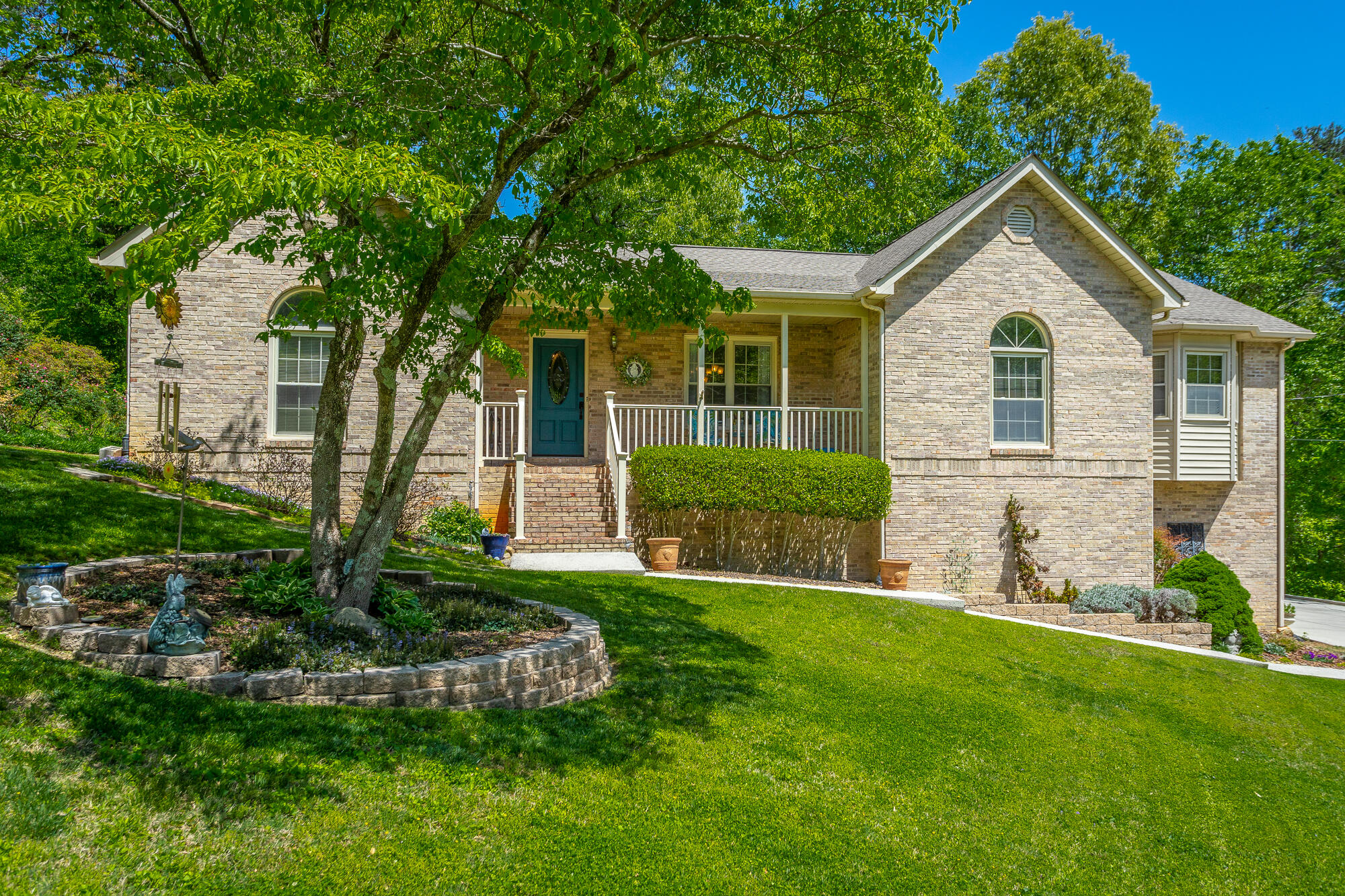 3407 Ten Oaks Drive