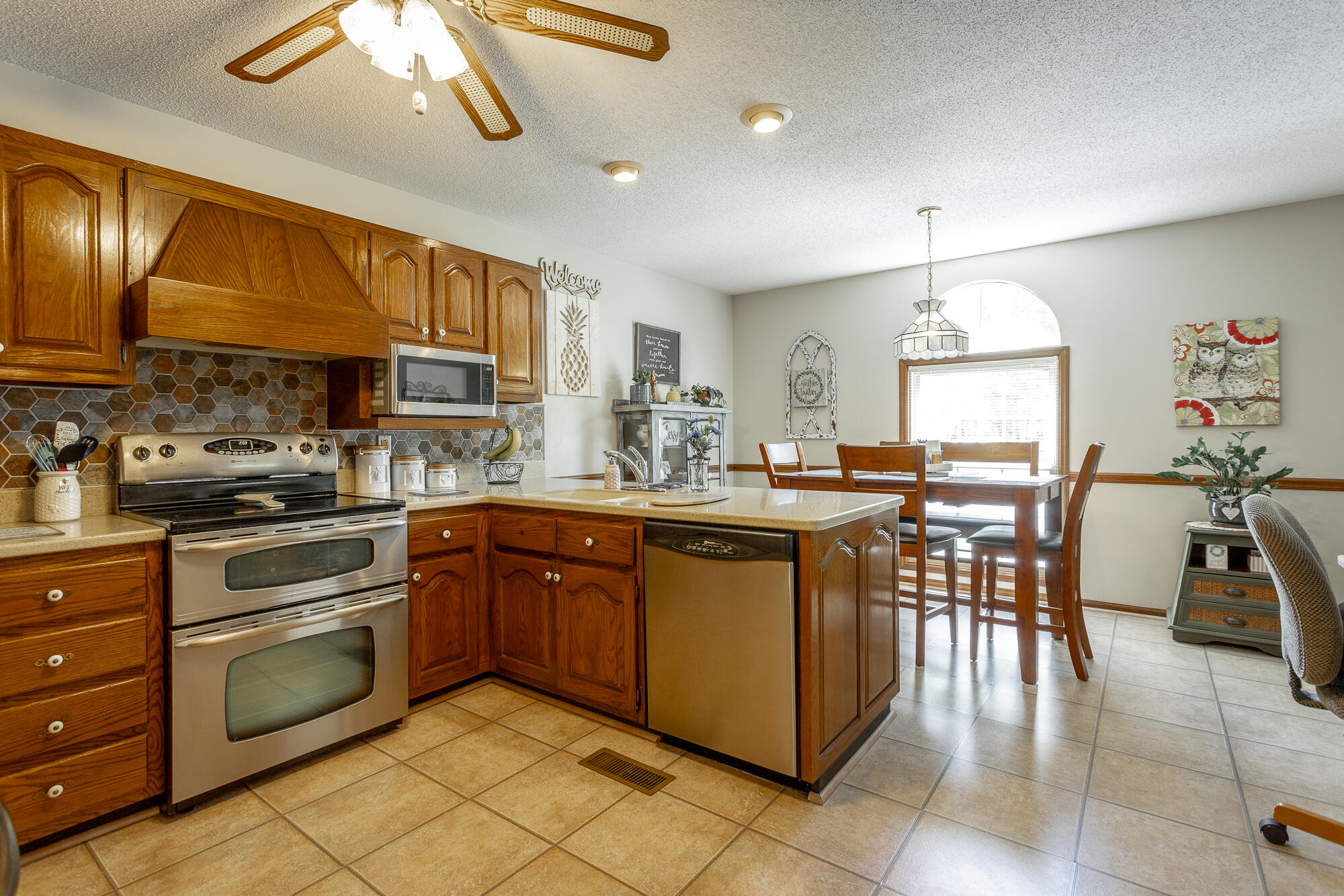3407 Ten Oaks Drive