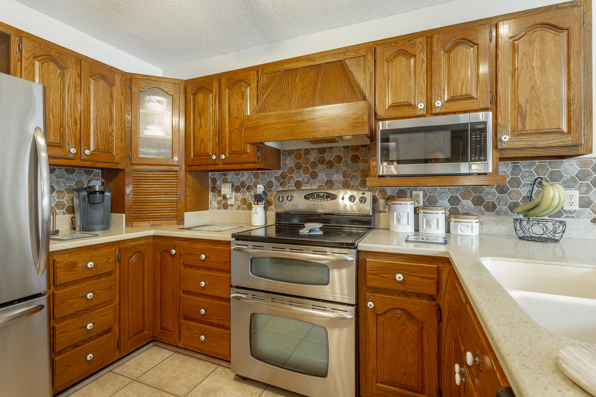 3407 Ten Oaks Drive