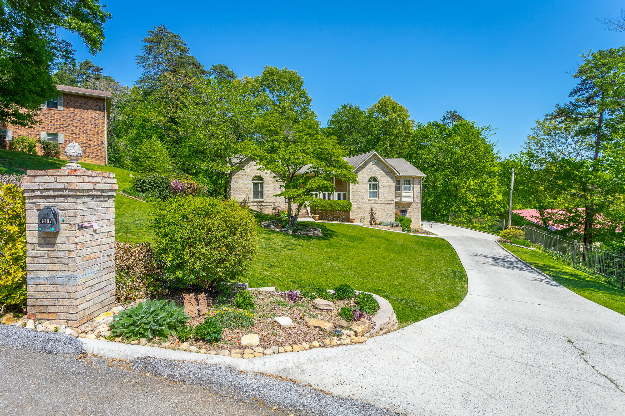 3407 Ten Oaks Drive