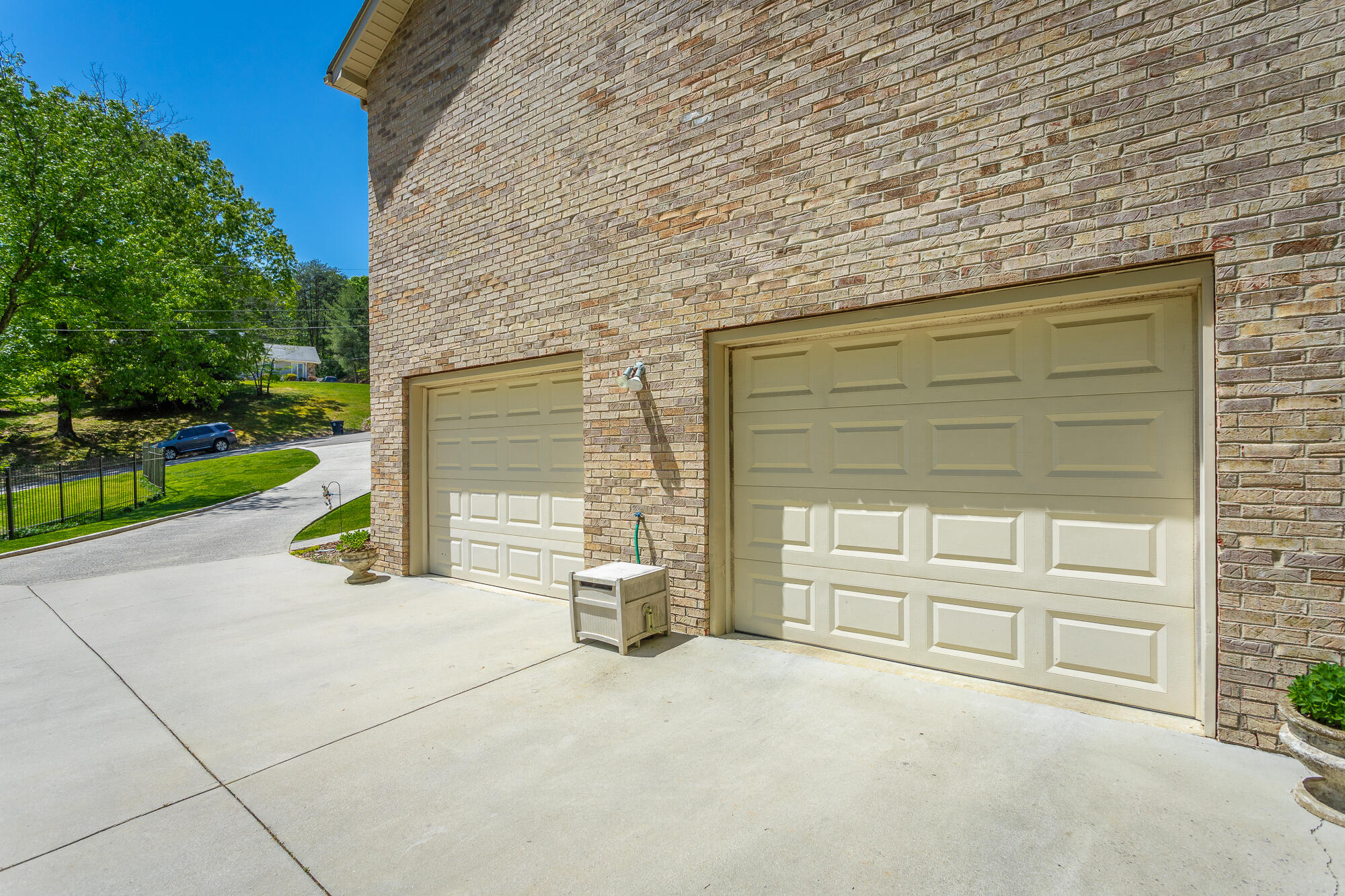 3407 Ten Oaks Drive