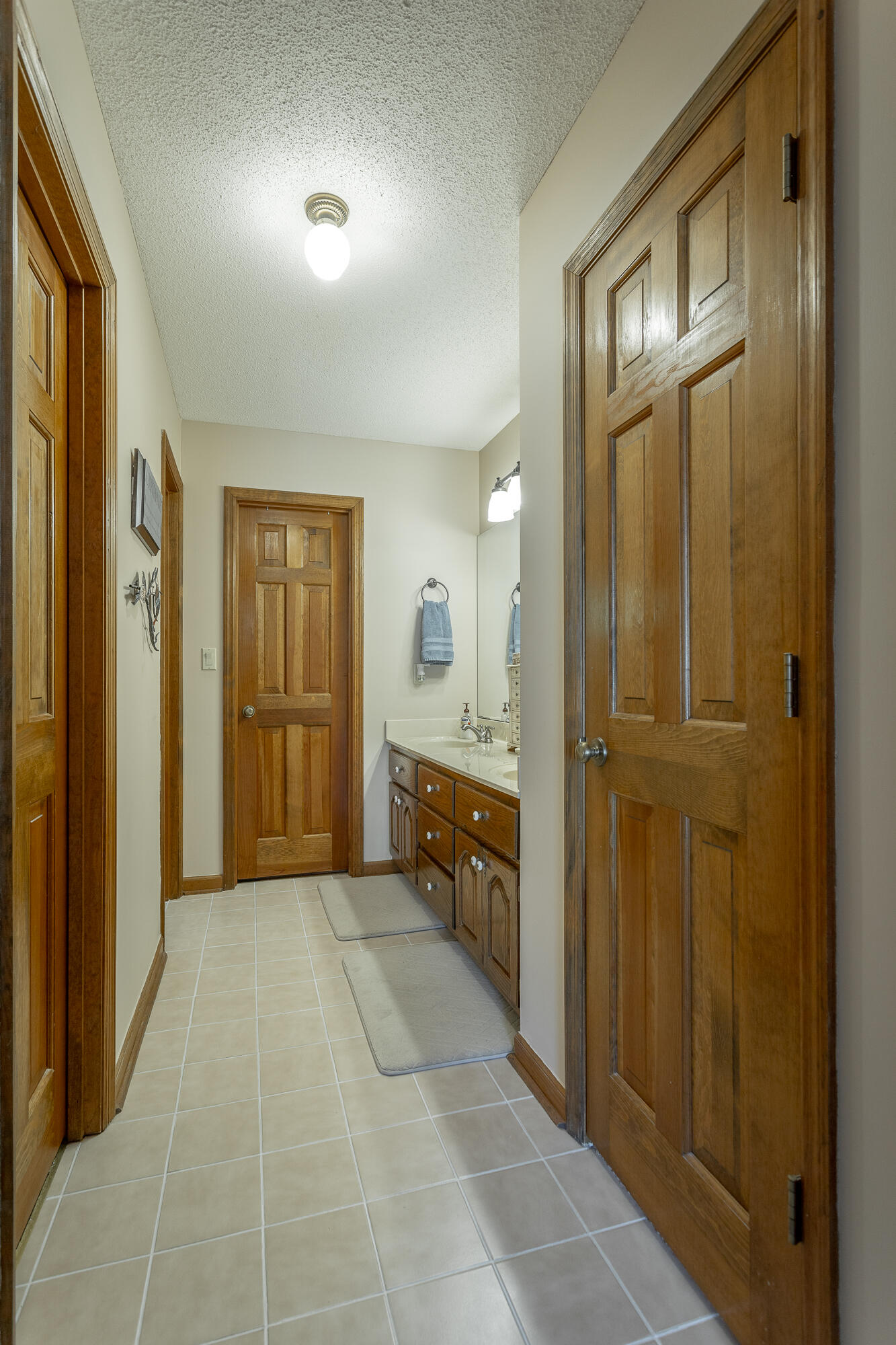 3407 Ten Oaks Drive