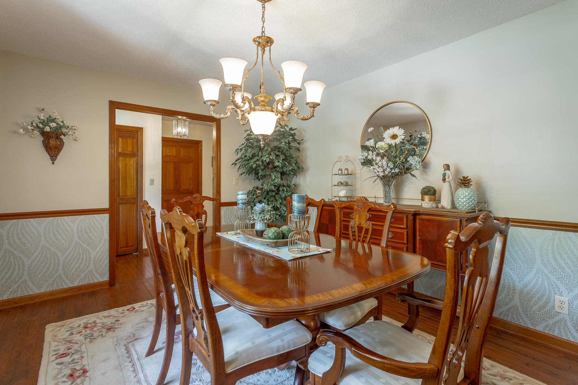 3407 Ten Oaks Drive