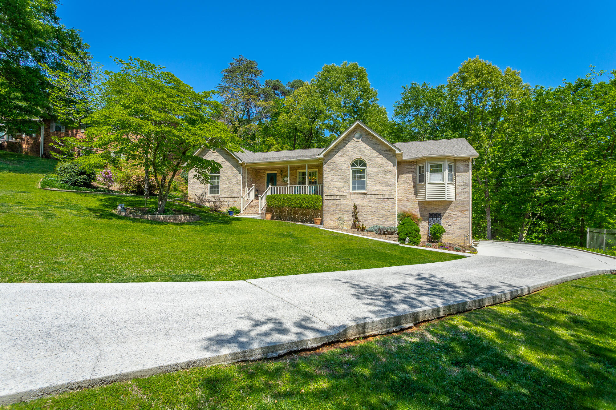 3407 Ten Oaks Drive