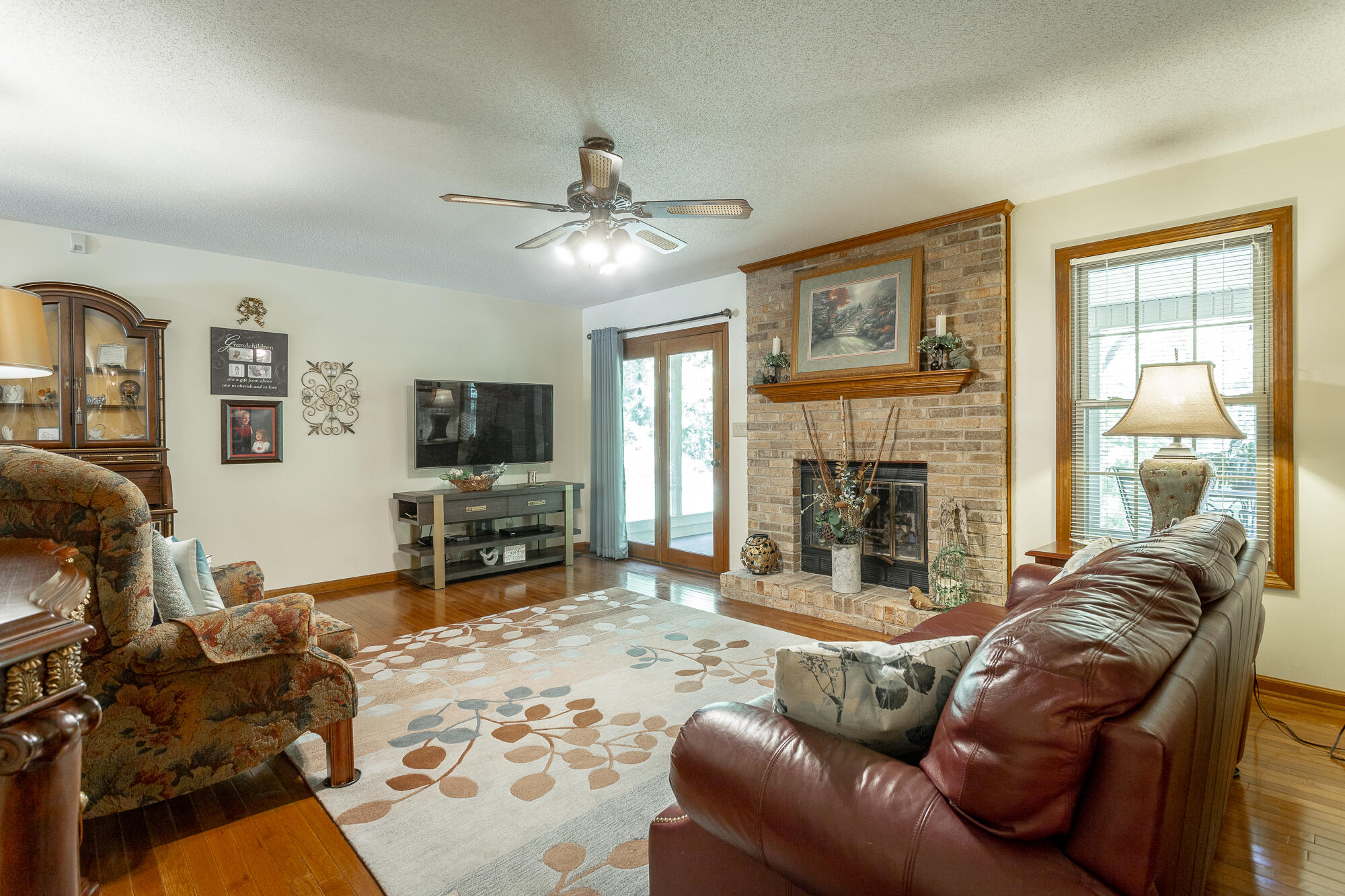3407 Ten Oaks Drive