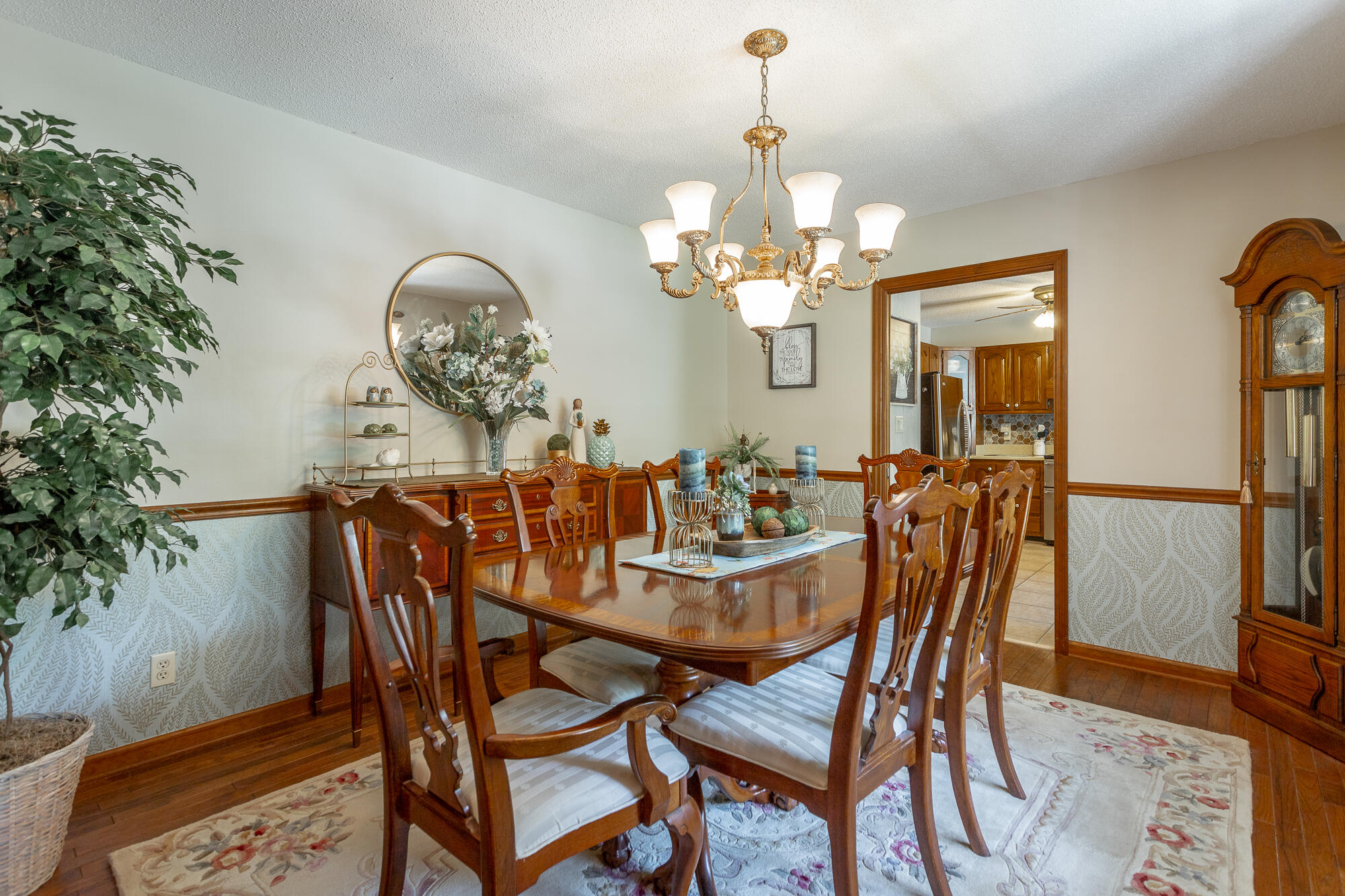 3407 Ten Oaks Drive