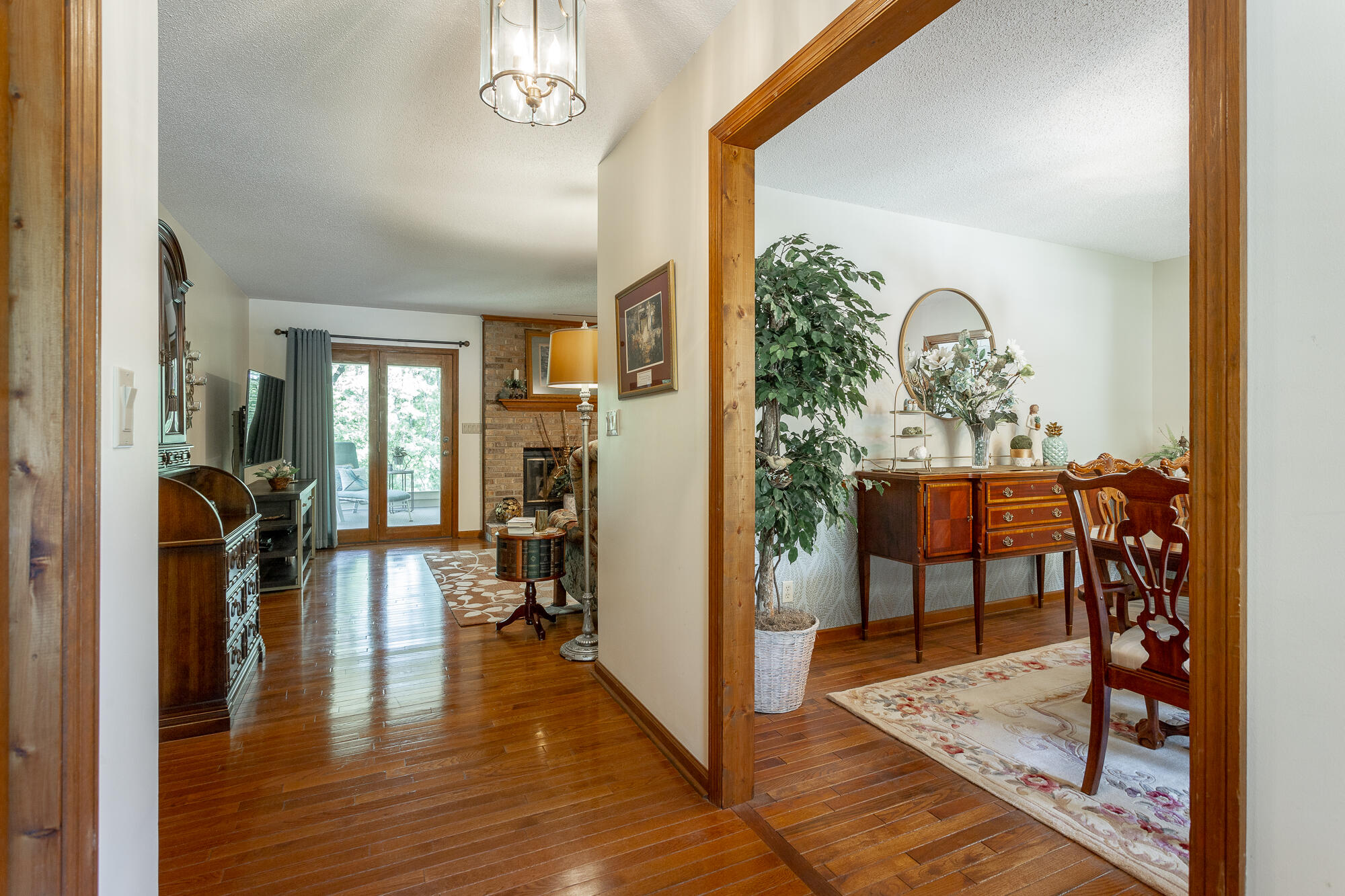 3407 Ten Oaks Drive