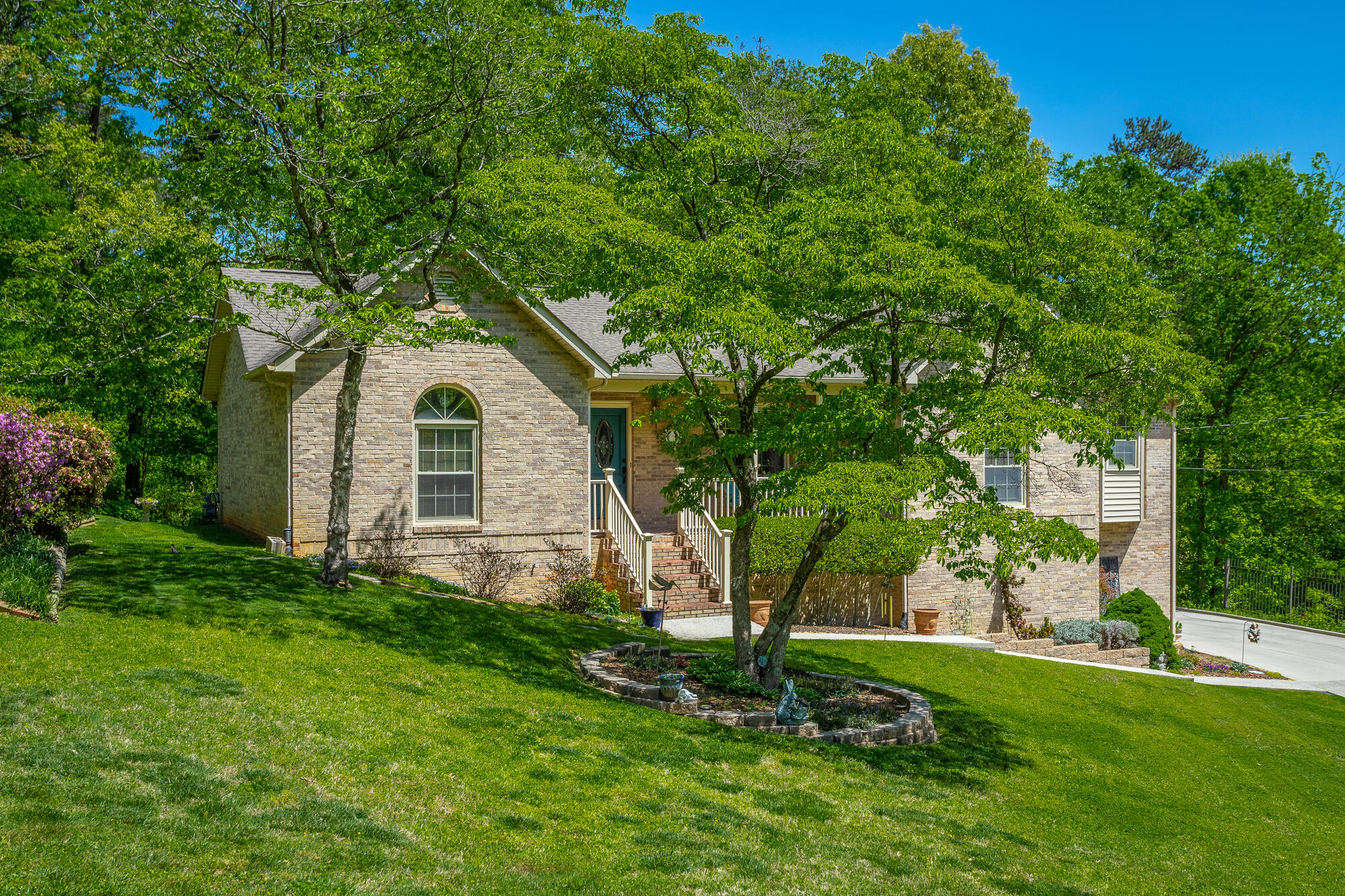 3407 Ten Oaks Drive