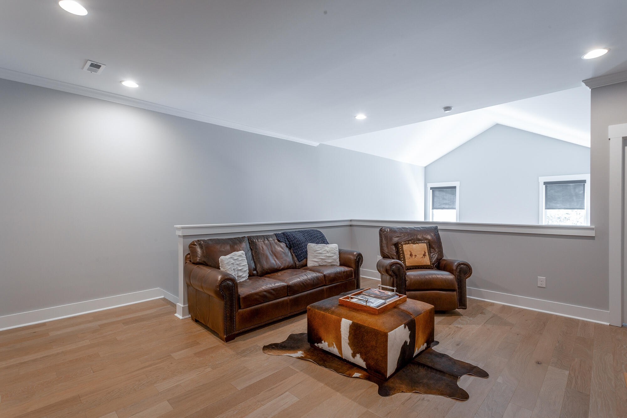 9650 Dutton Lane