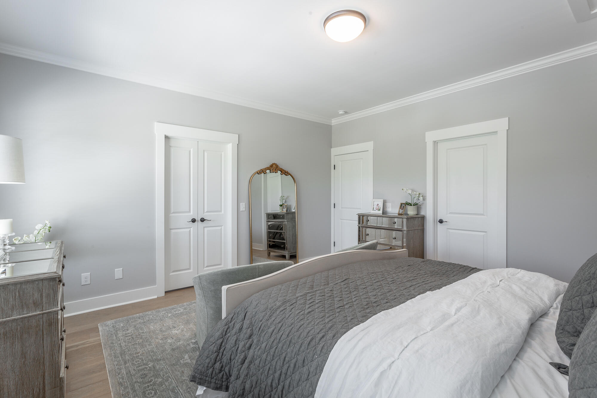 9650 Dutton Lane