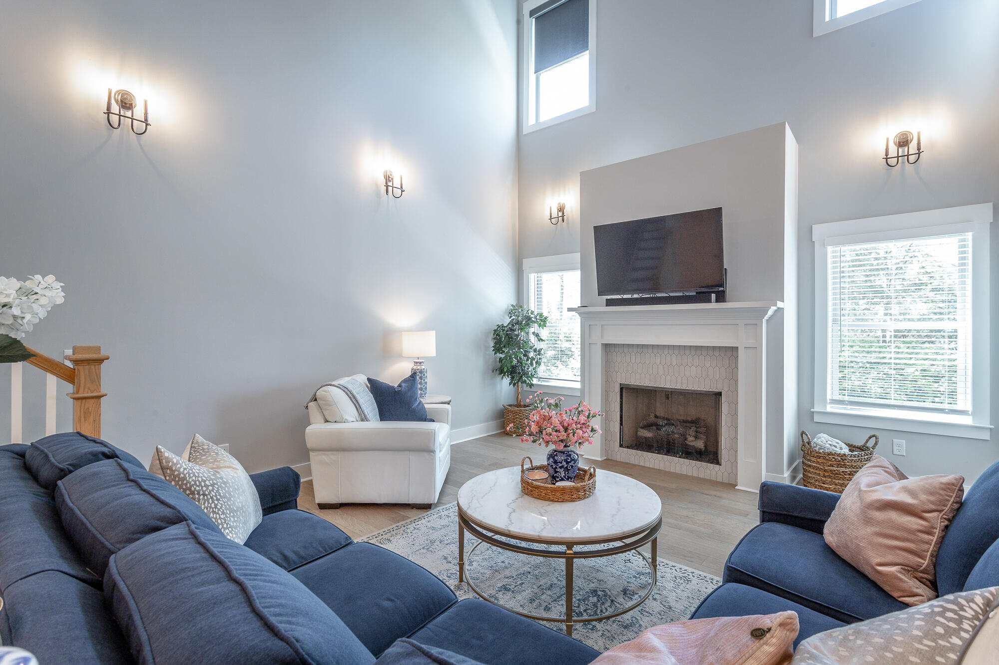 9650 Dutton Lane