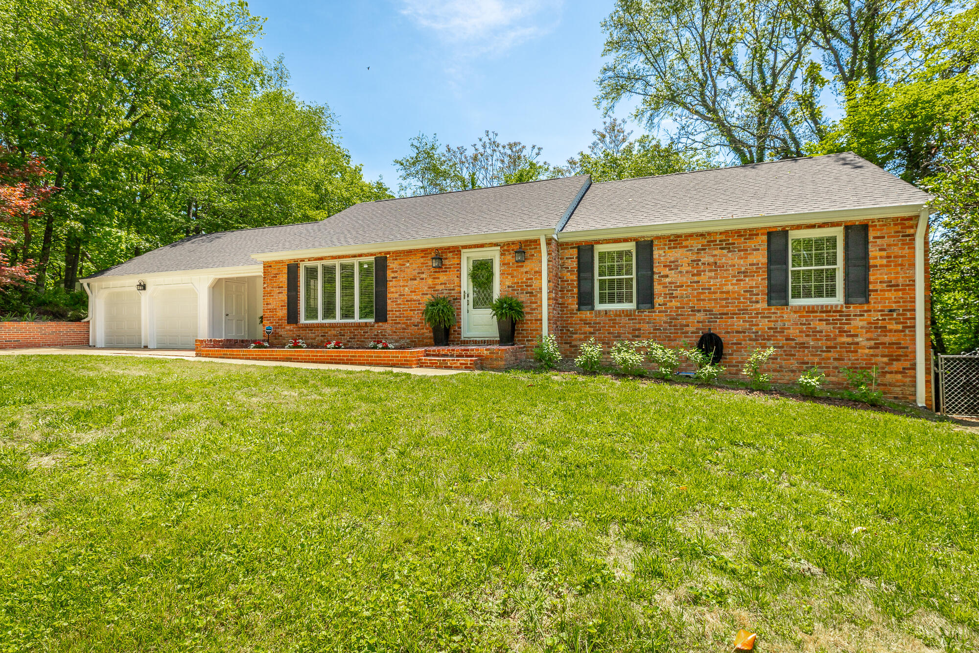412 Mcclure Terrace