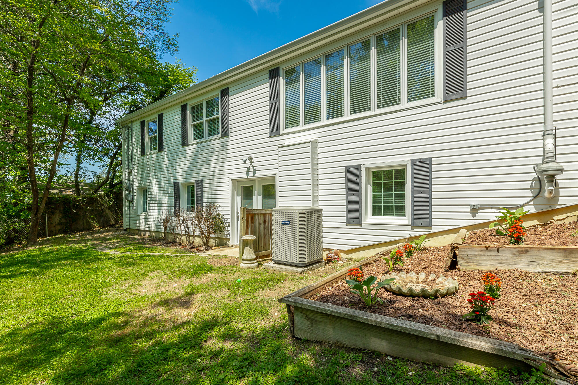 412 Mcclure Terrace