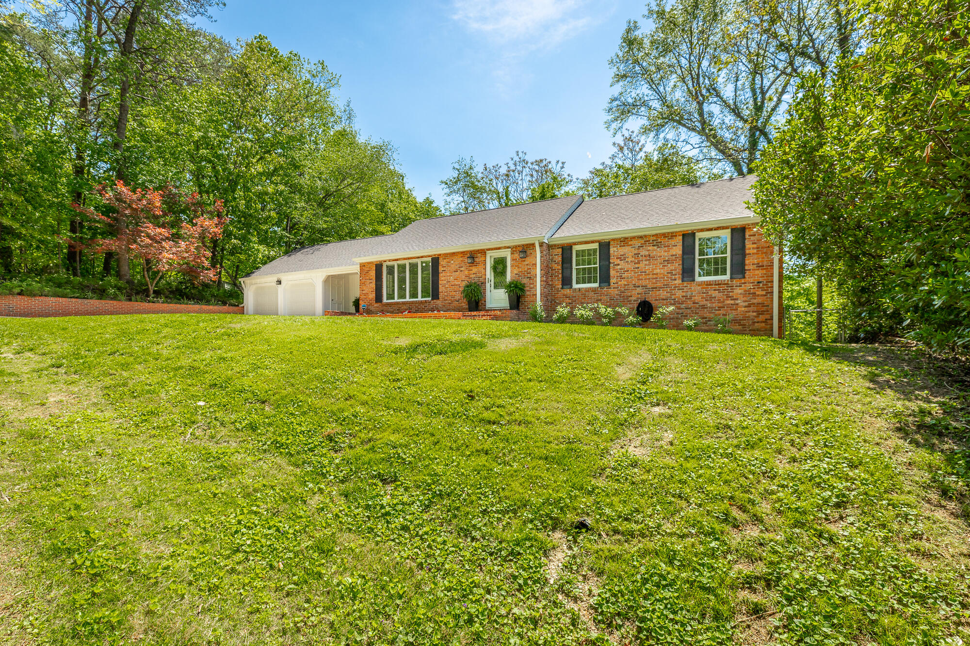 412 Mcclure Terrace