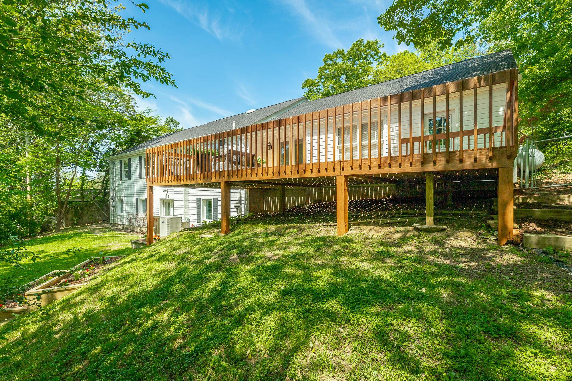 412 Mcclure Terrace